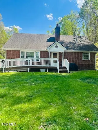 $211,900 | 244 Rosenbaum Hollow Lane, Chilhowie, VA 24319