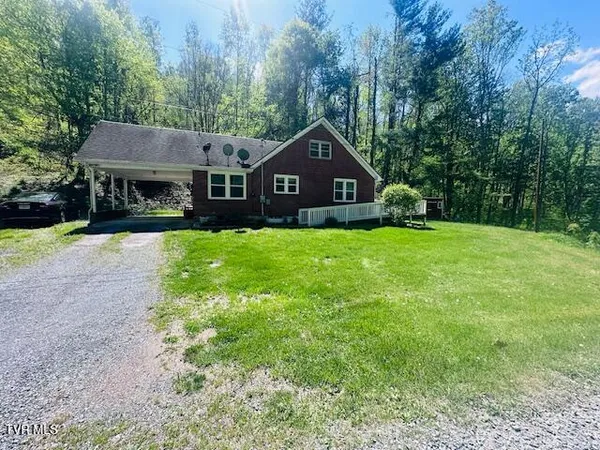 $211,900 | 244 Rosenbaum Hollow Lane, Chilhowie, VA 24319