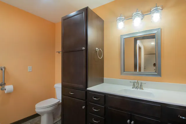 $339,900 | 301 Creekside Court, Watertown, WI 53098