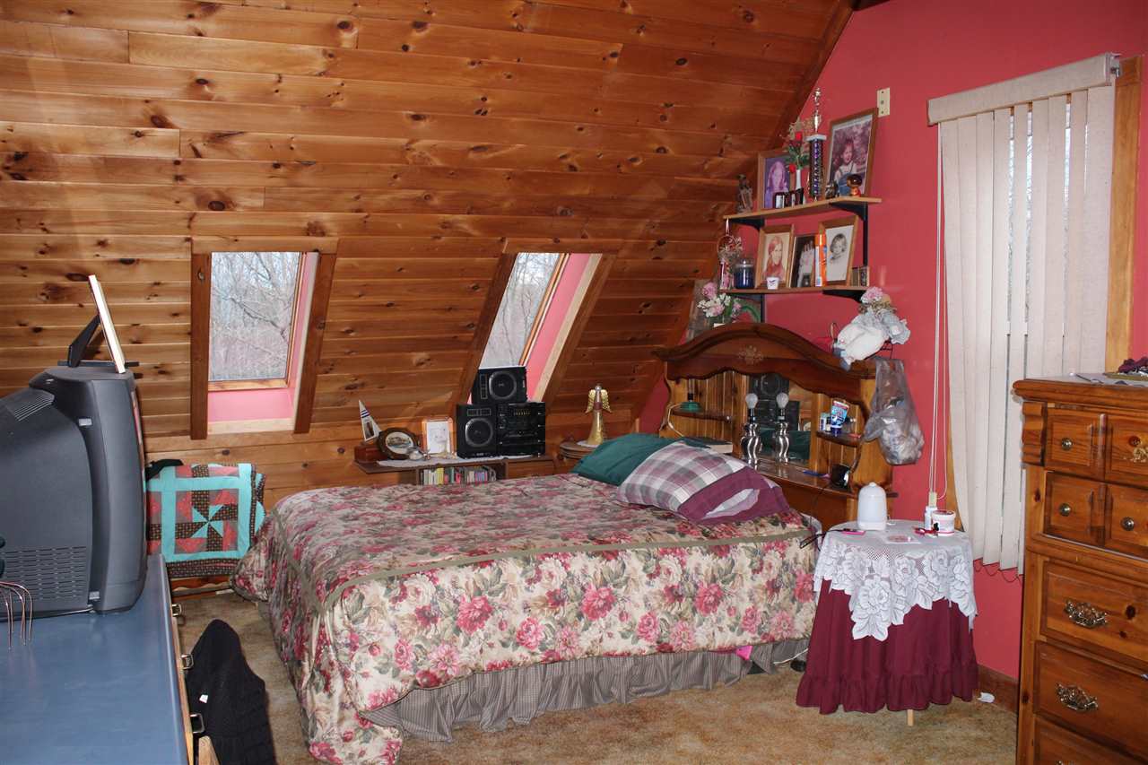 1319 Ten Rod Road Farmington, NH 03835 - Photo 15 of 20