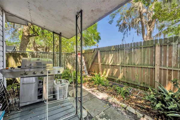 $199,900 | 140 North Johns Street, Mount Dora, FL 32757