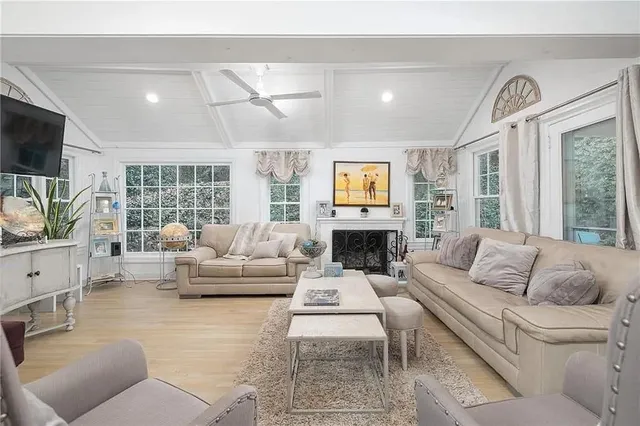 $6,400 | 302 Hascall Road Northwest, Atlanta, GA 30309