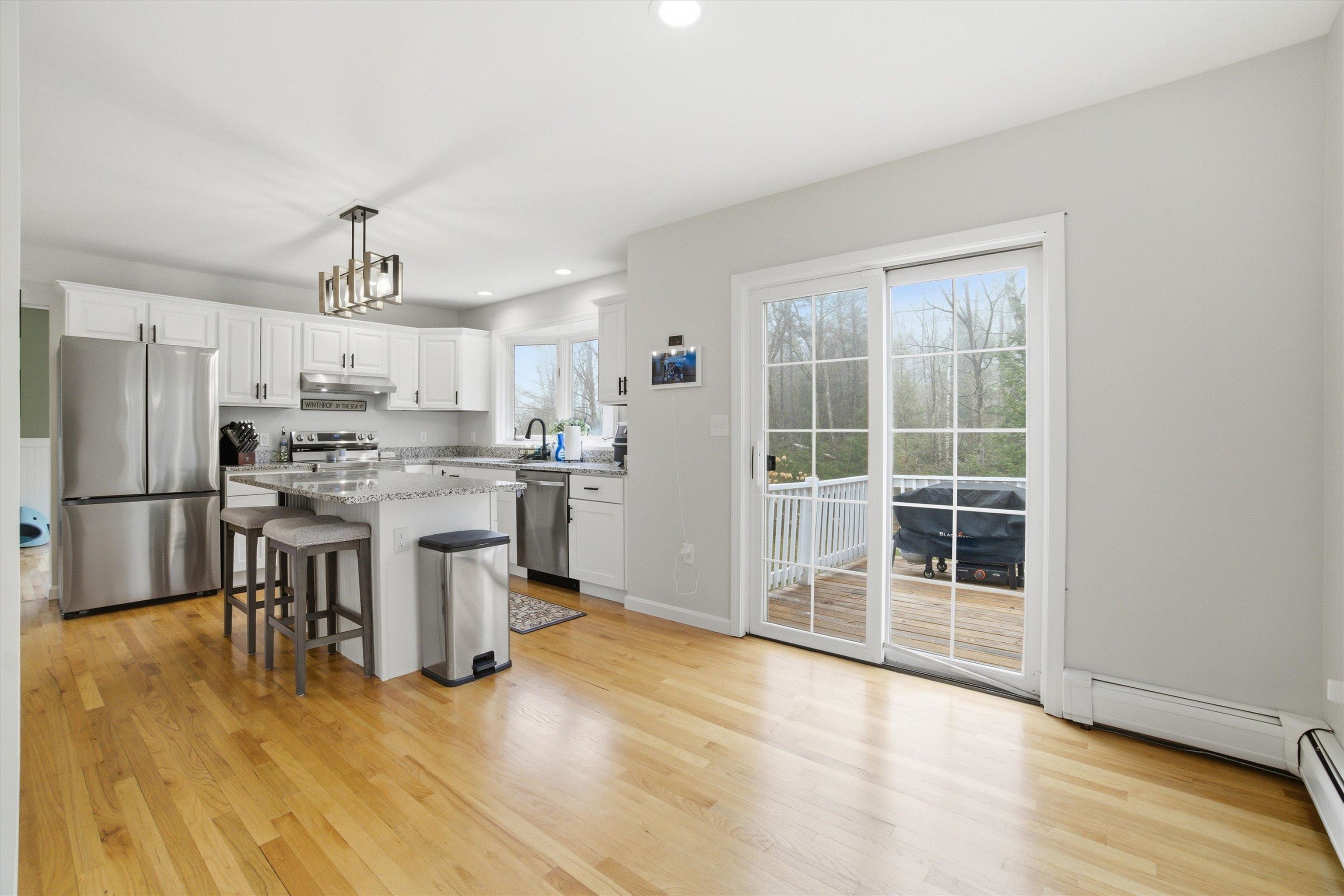 10 Upton Road Mont Vernon, NH 03057 - Photo 15 of 47