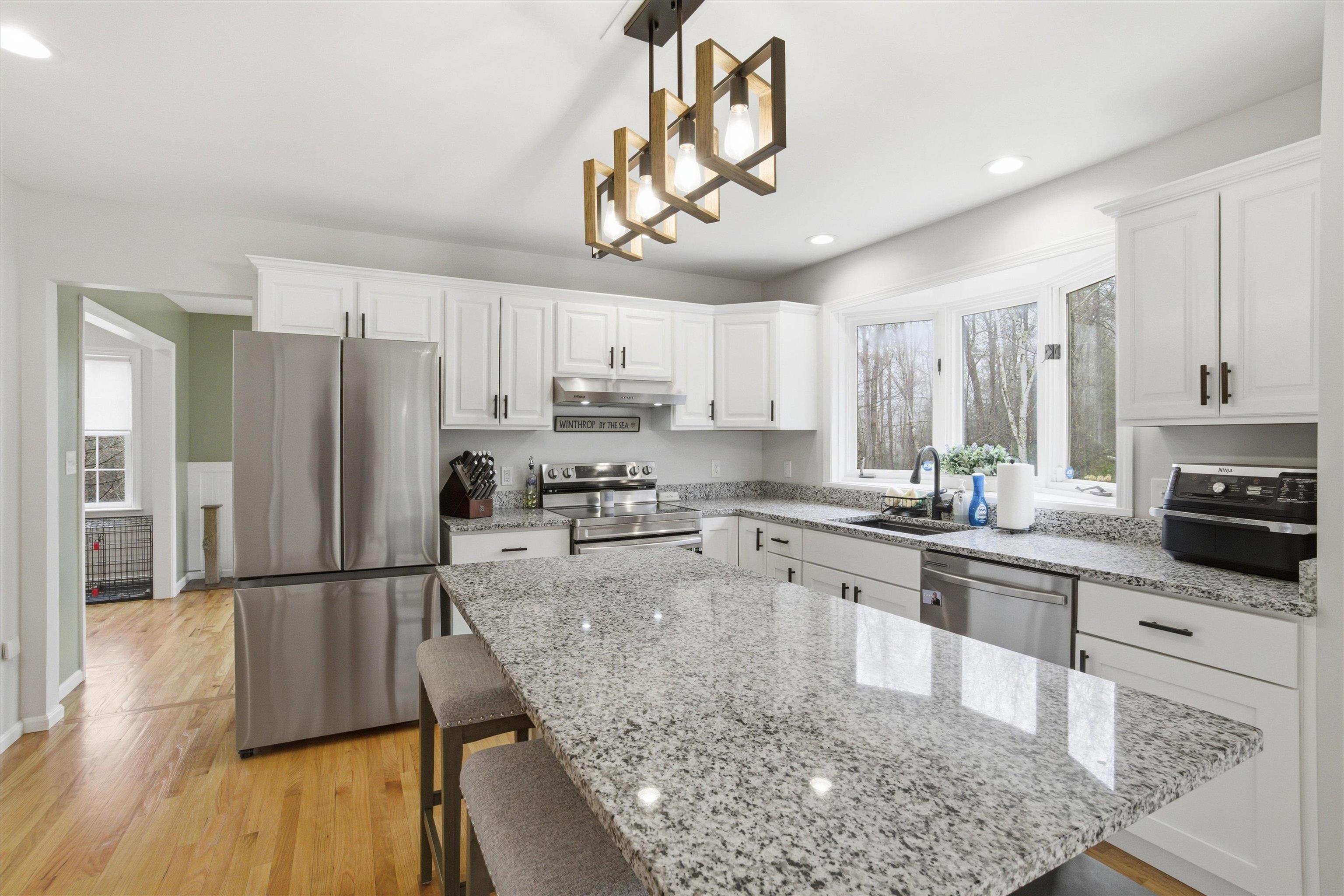 10 Upton Road Mont Vernon, NH 03057 - Photo 16 of 47