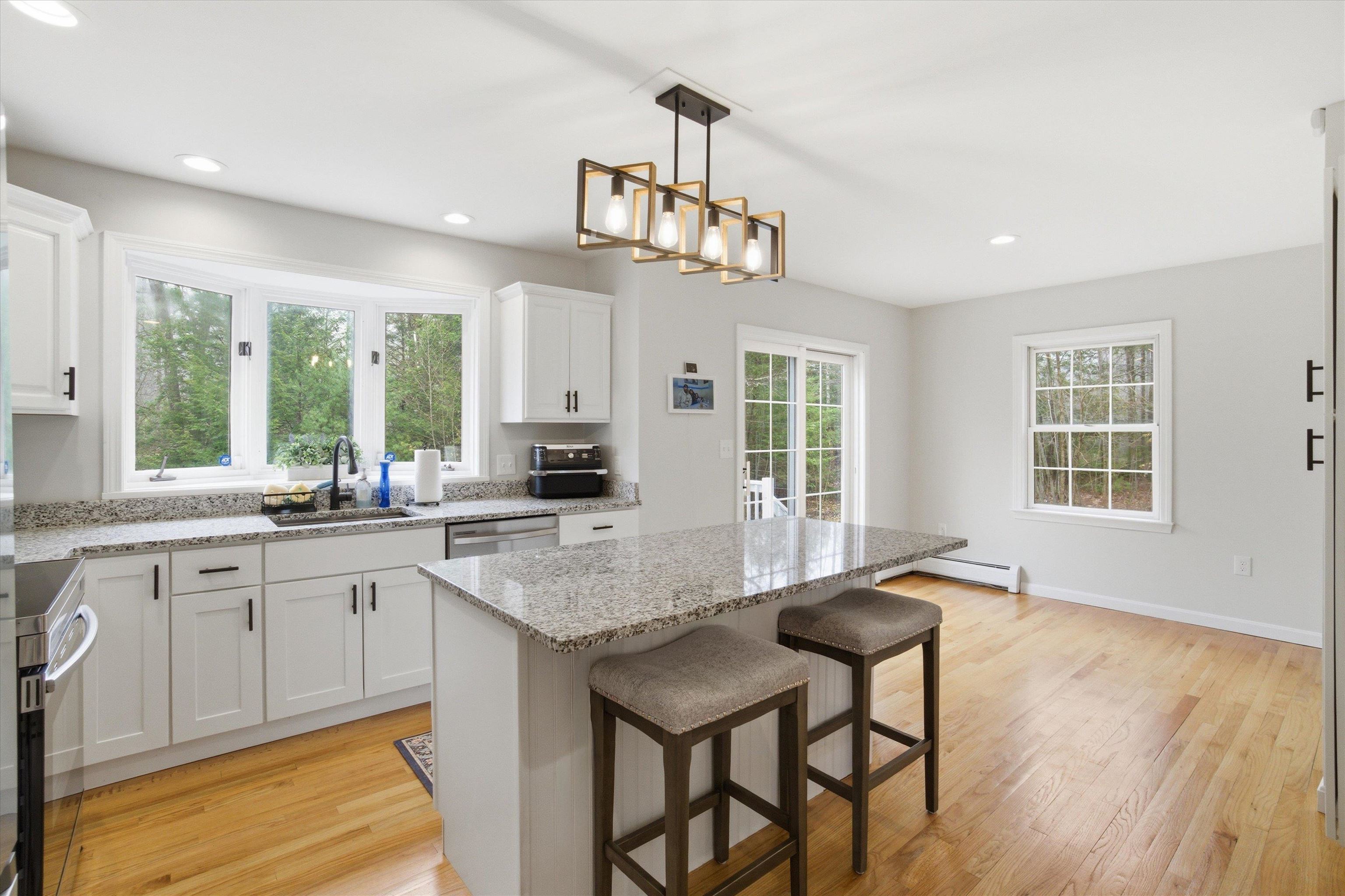 10 Upton Road Mont Vernon, NH 03057 - Photo 17 of 47