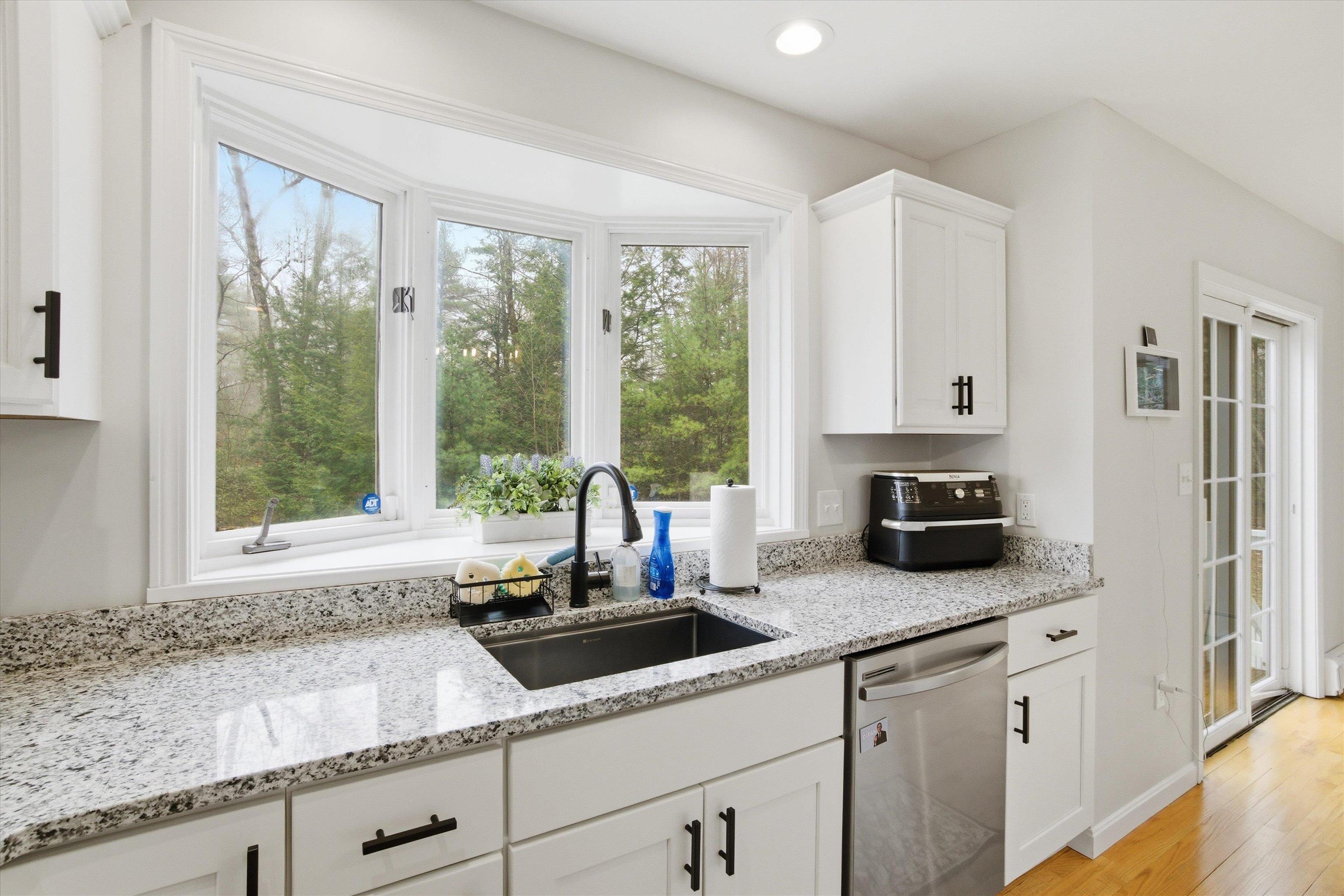 10 Upton Road Mont Vernon, NH 03057 - Photo 19 of 47