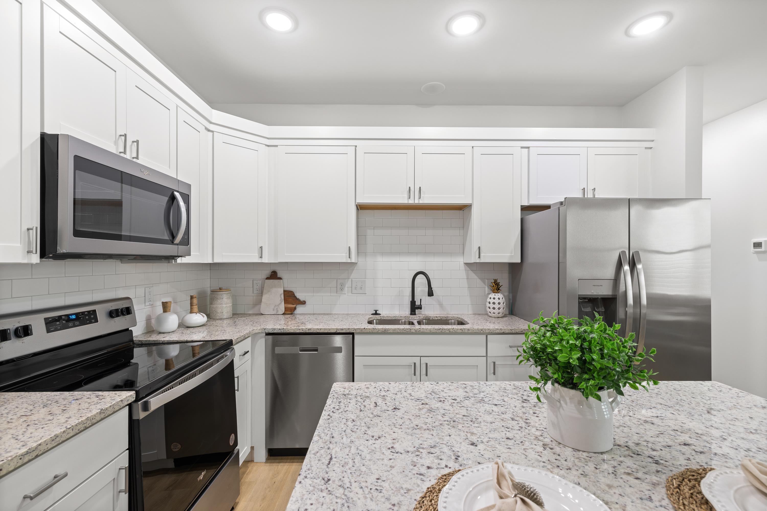 685 Neighborhood Road Wellford, SC 29385 - Photo 25 of 42 Gallery Image 25