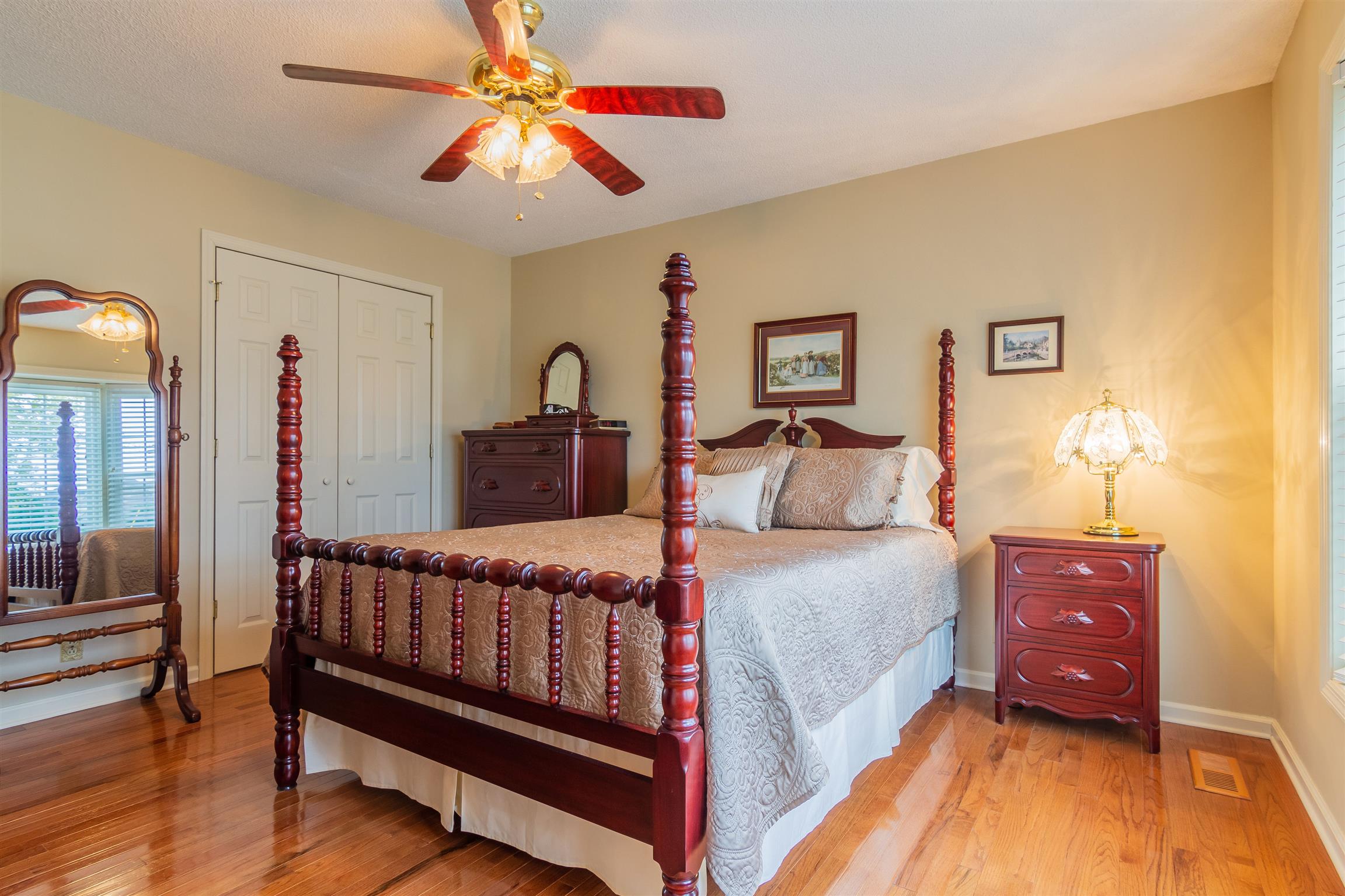 2842 Sulphur Springs Road Murfreesboro, TN 37129 - Photo 14 of 28 Master bedroom with walk-in closet