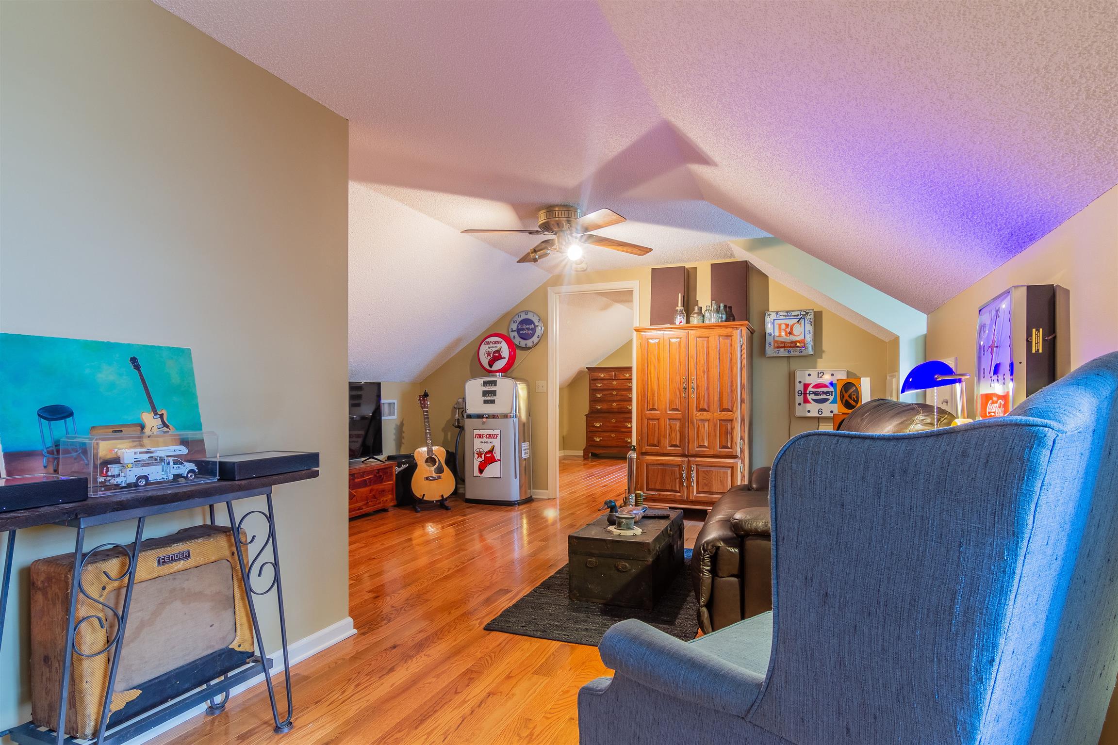 2842 Sulphur Springs Road Murfreesboro, TN 37129 - Photo 19 of 28 Upstairs bonus area to hang out with guests