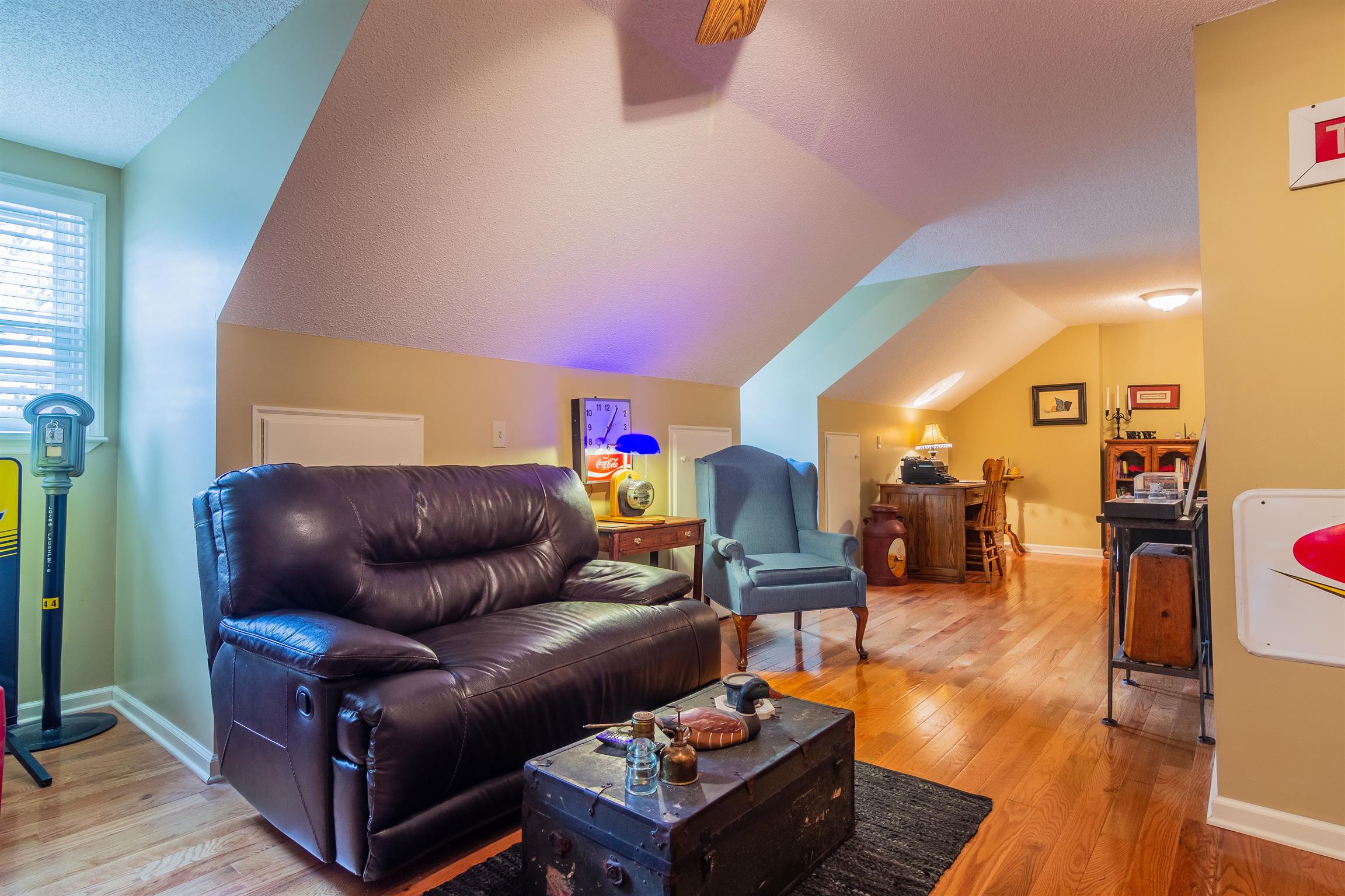 2842 Sulphur Springs Road Murfreesboro, TN 37129 - Photo 20 of 28 Another view of bonus area and office space