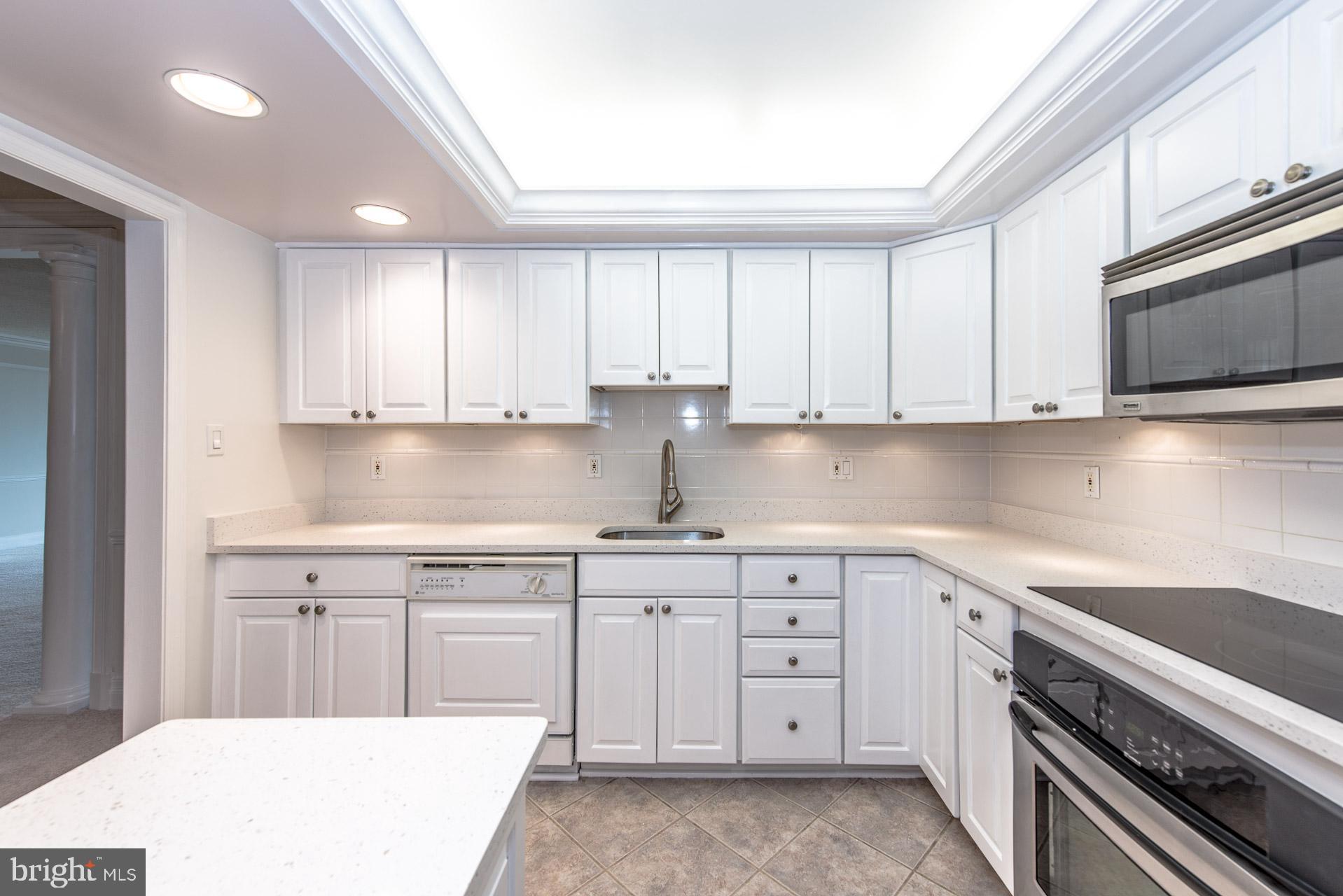 1101 South Arlington Ridge Road, Unit 707 Arlington, VA 22202 - Photo 21 of 48