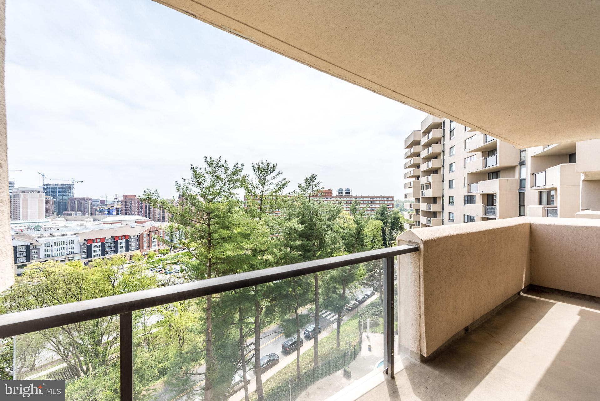 1101 South Arlington Ridge Road, Unit 707 Arlington, VA 22202 - Photo 34 of 48