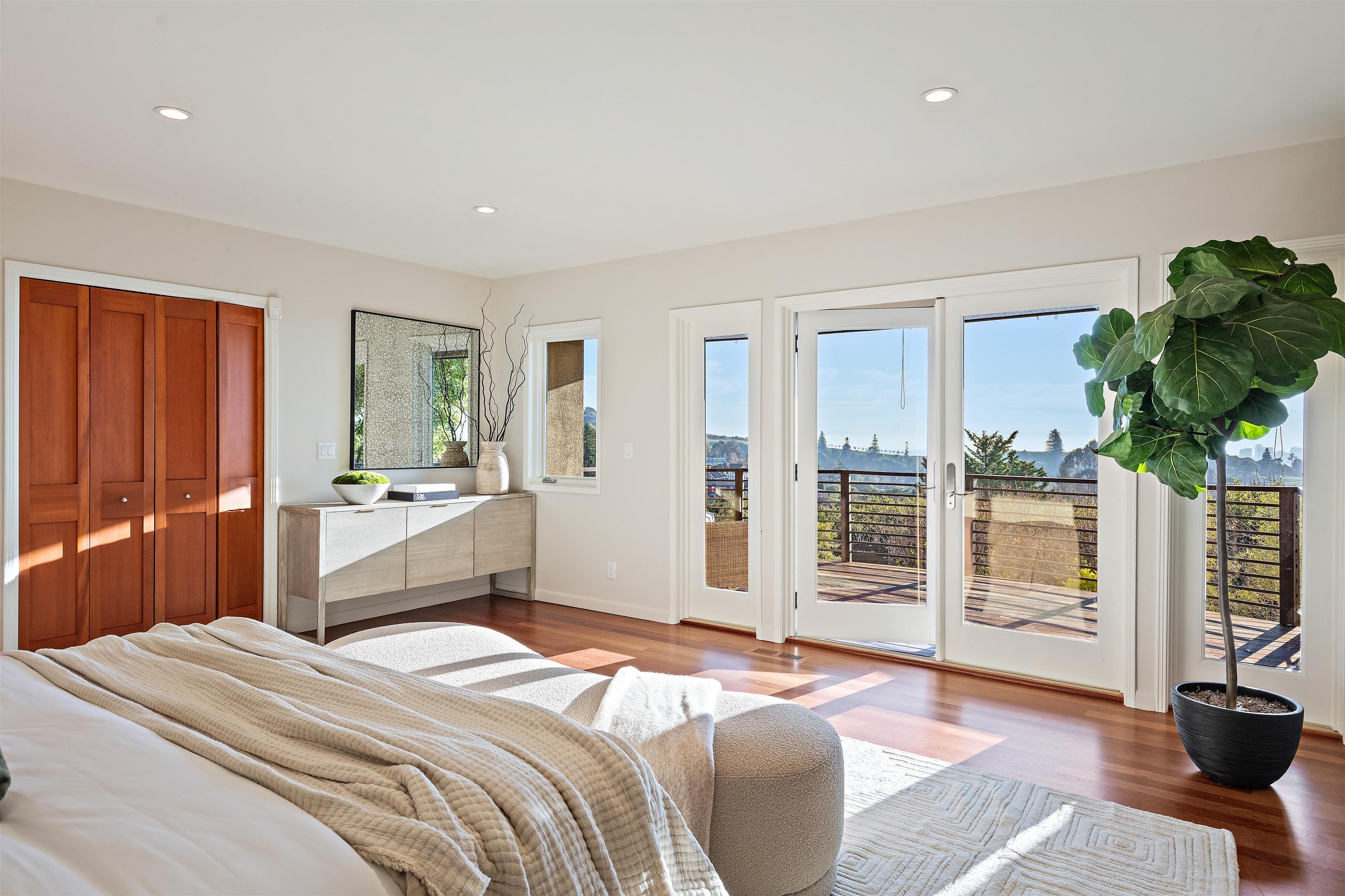 6189 Contra Costa Road Oakland, CA 94618 - Photo 44 of 60