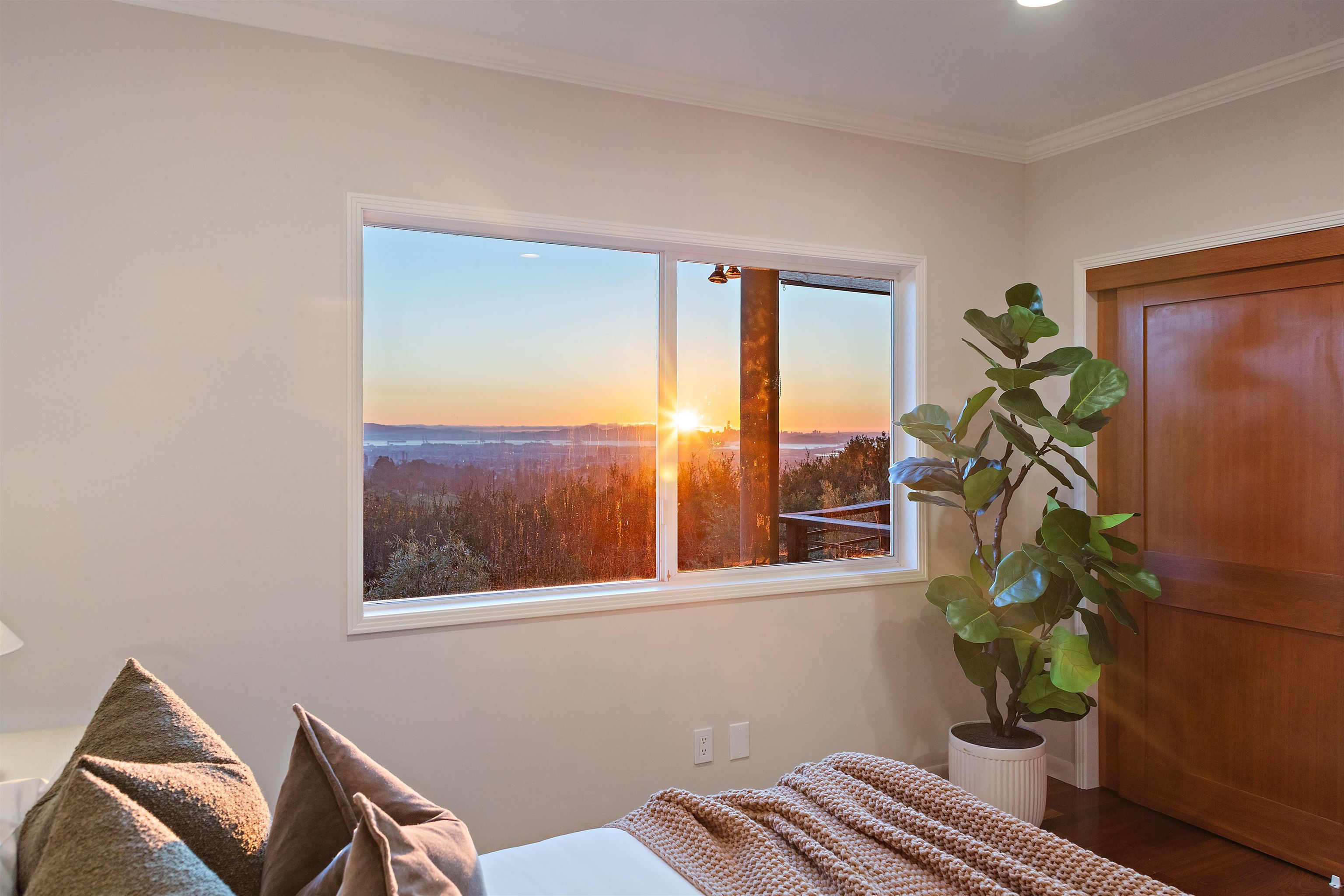 6189 Contra Costa Road Oakland, CA 94618 - Photo 51 of 60