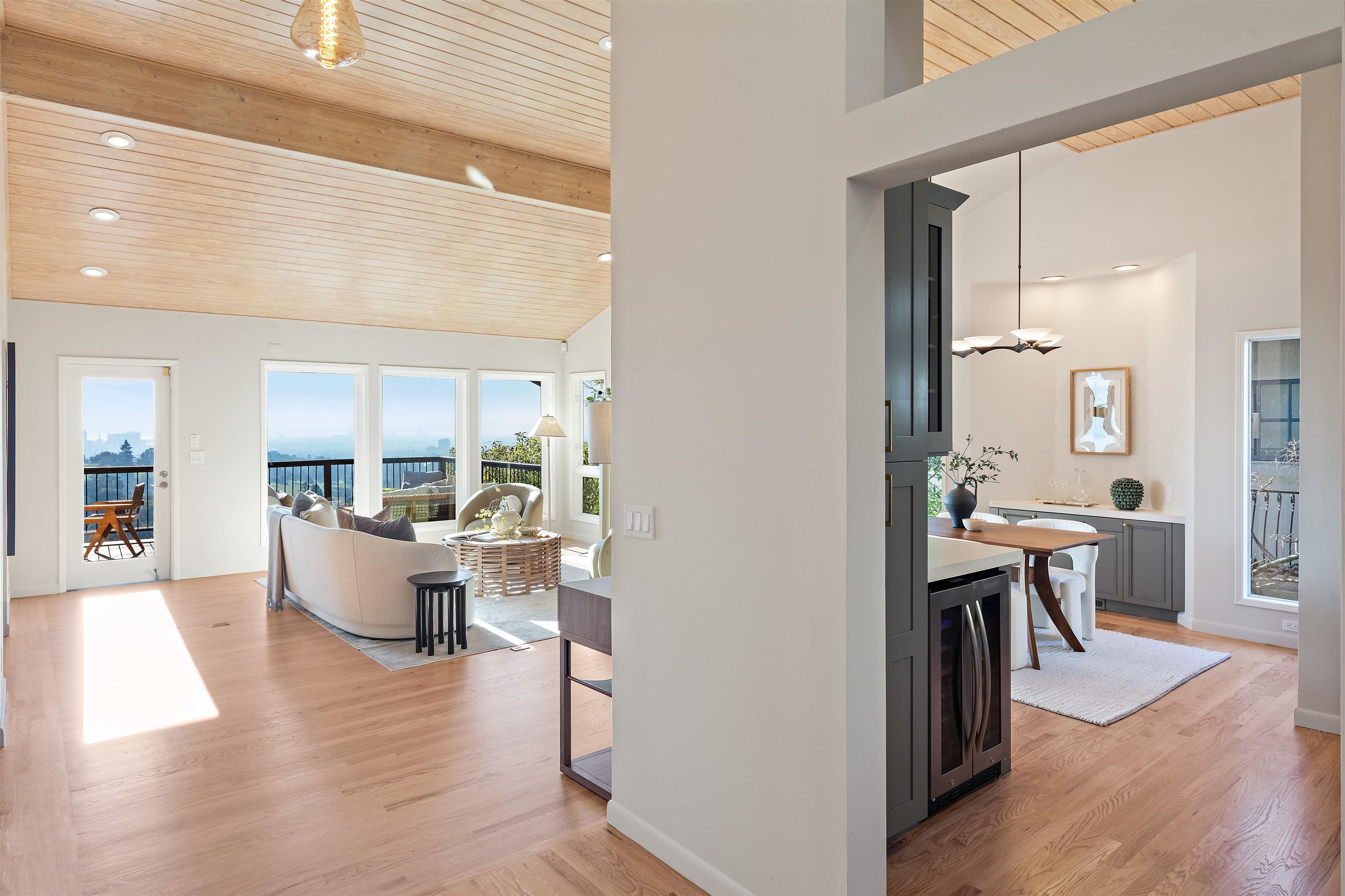 6189 Contra Costa Road Oakland, CA 94618 - Photo 10 of 60