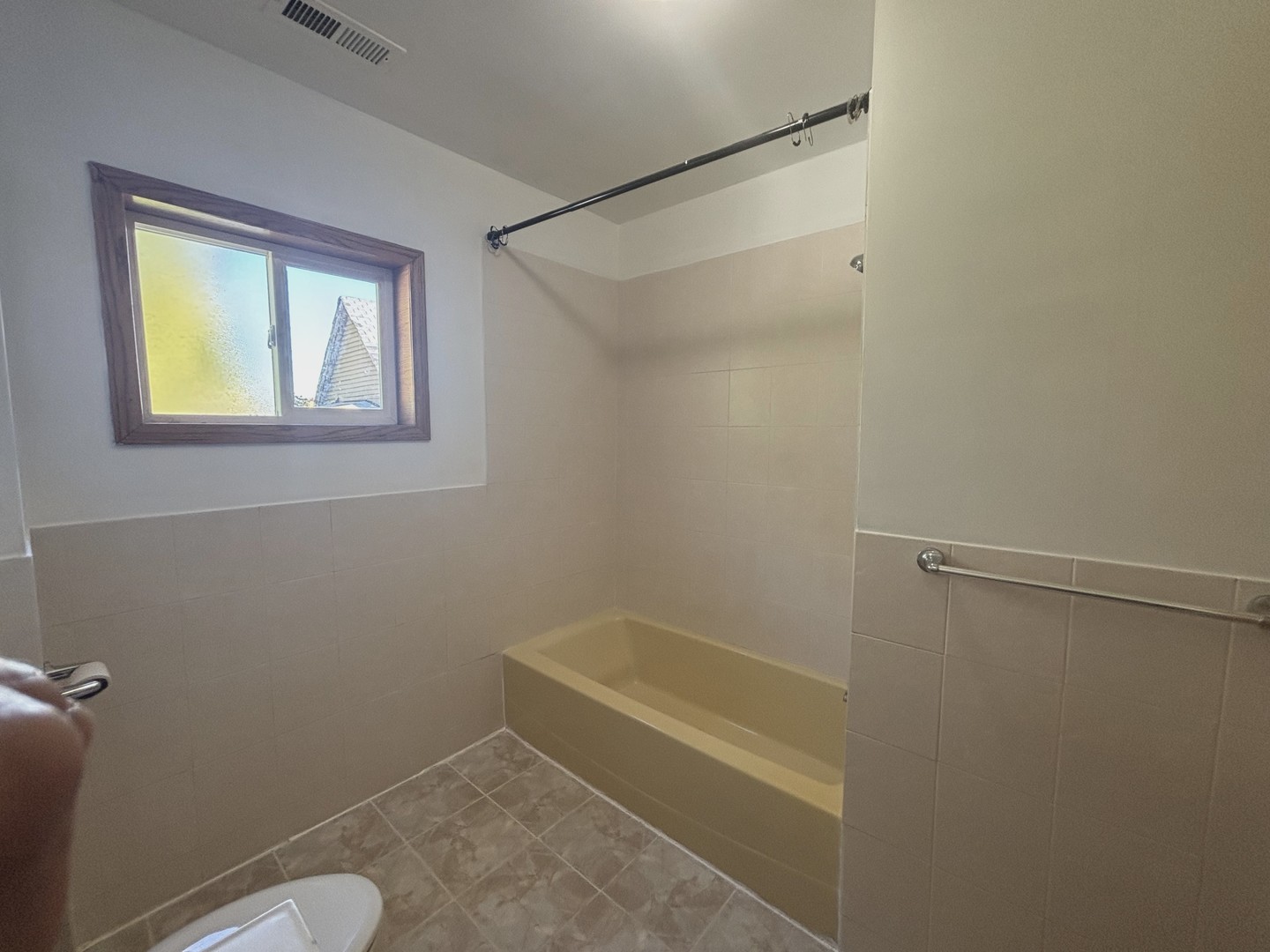 11710 South Halsted Street Chicago, IL 60628 - Photo 18 of 32