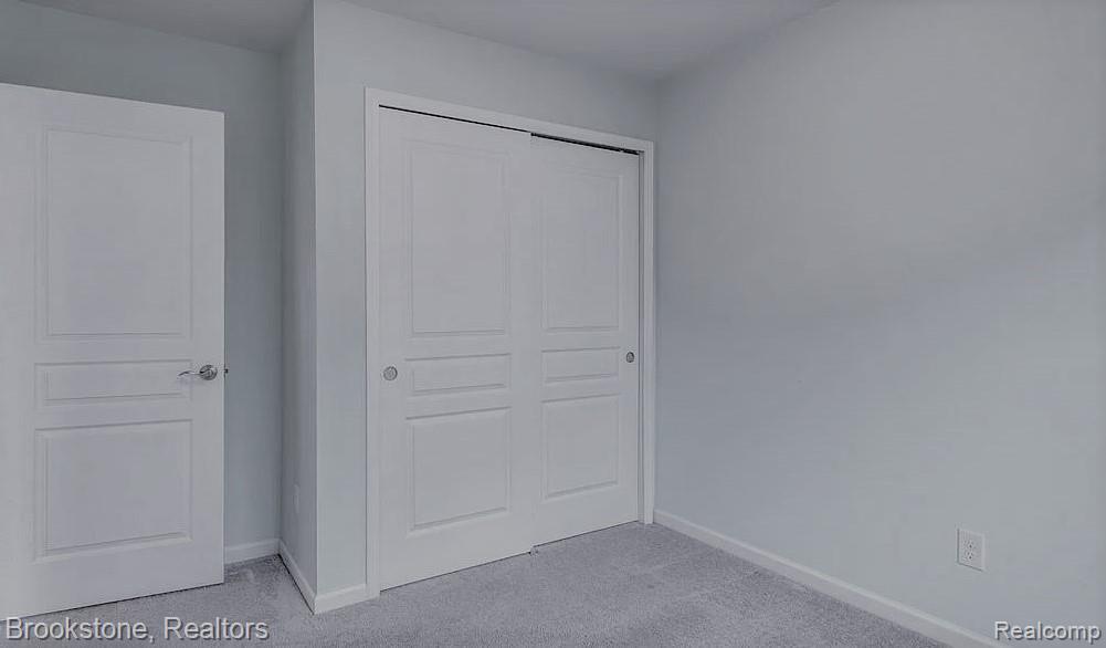 859 Barclay Circle Rochester Hills, MI 48307 - Photo 26 of 36