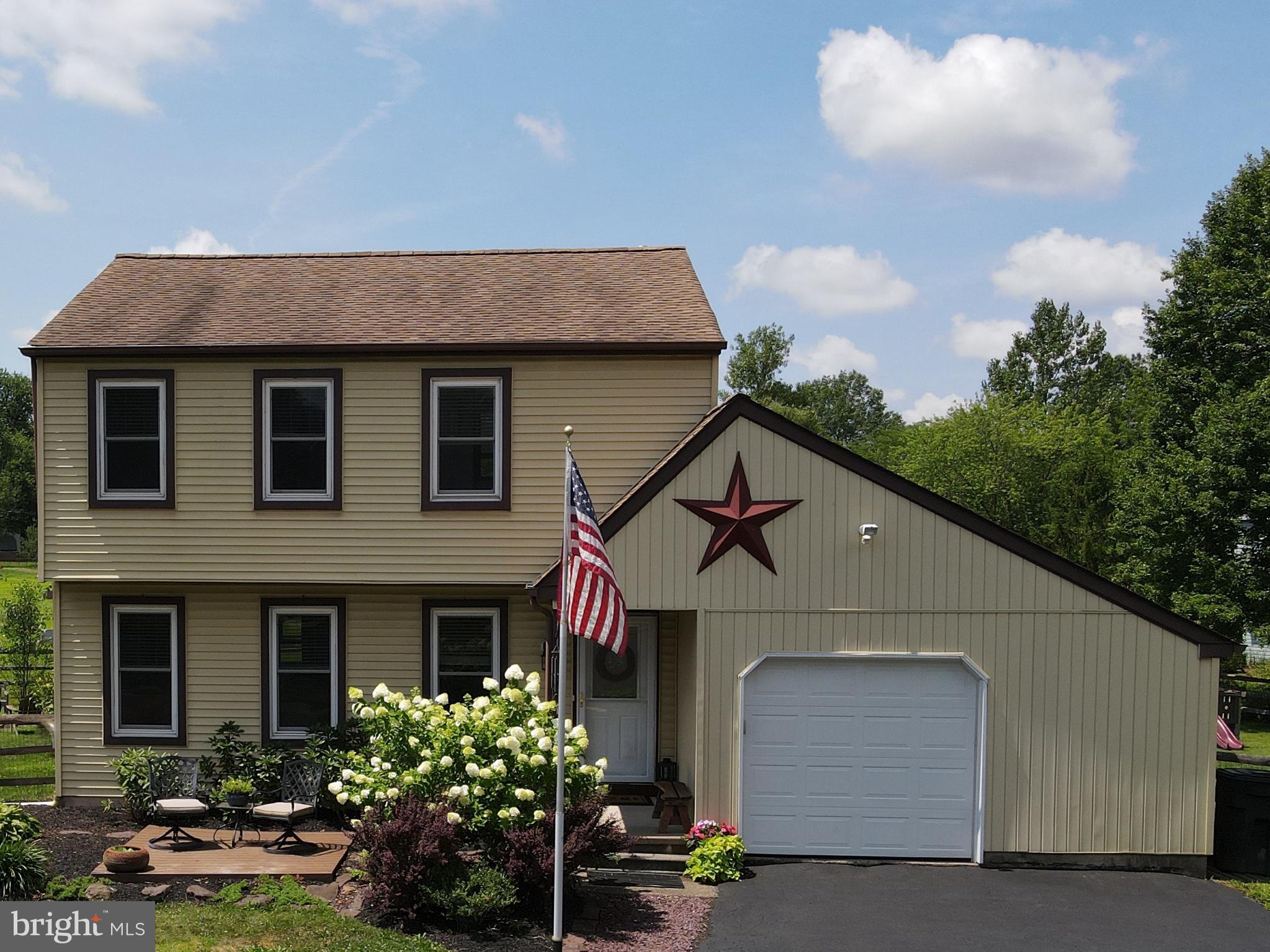 100 Olde Pilgrim Road Dublin, PA 18917 - Photo 2 of 41 Located on a charming cul-de-sac