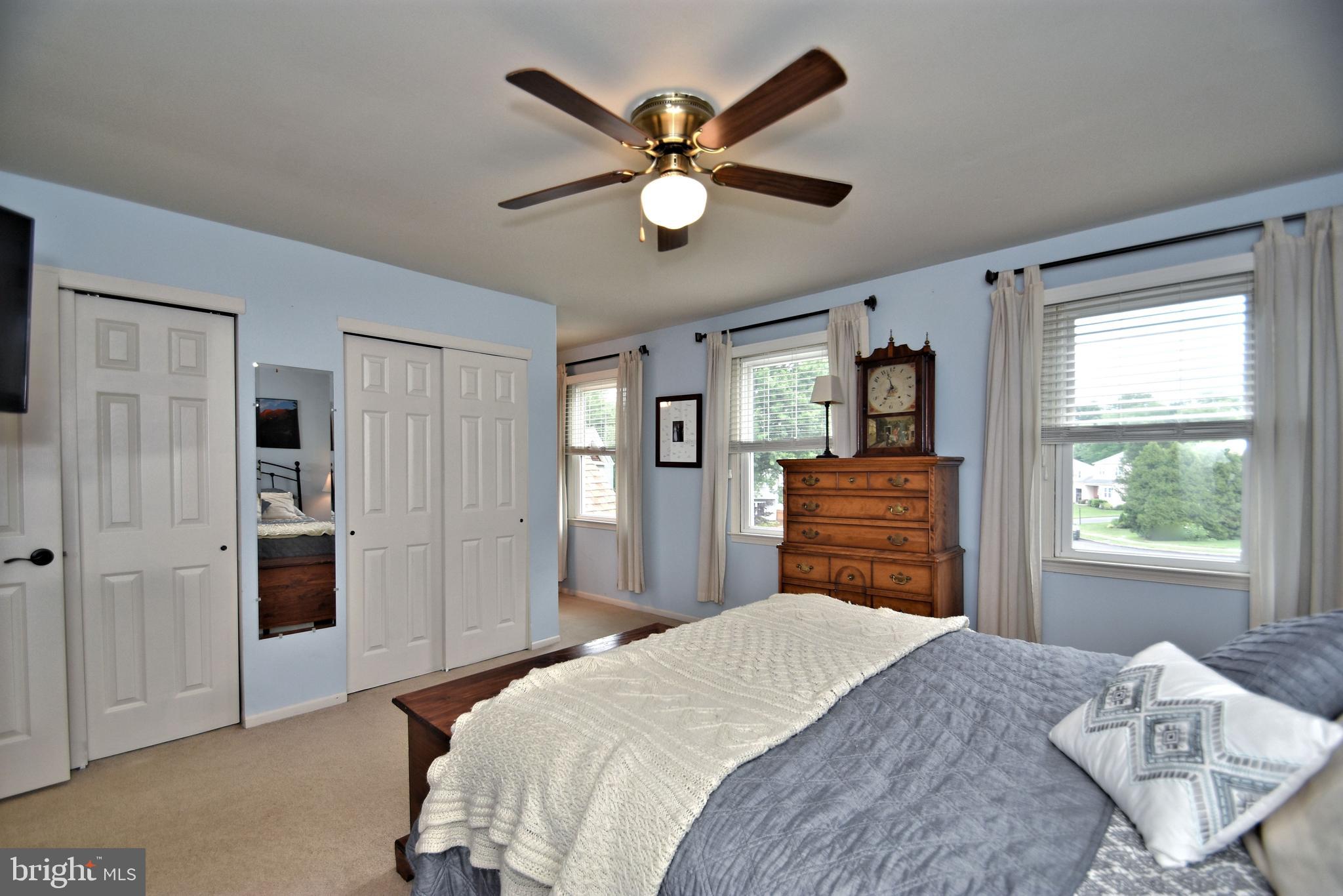 100 Olde Pilgrim Road Dublin, PA 18917 - Photo 26 of 41 Double closets & a wall of windows