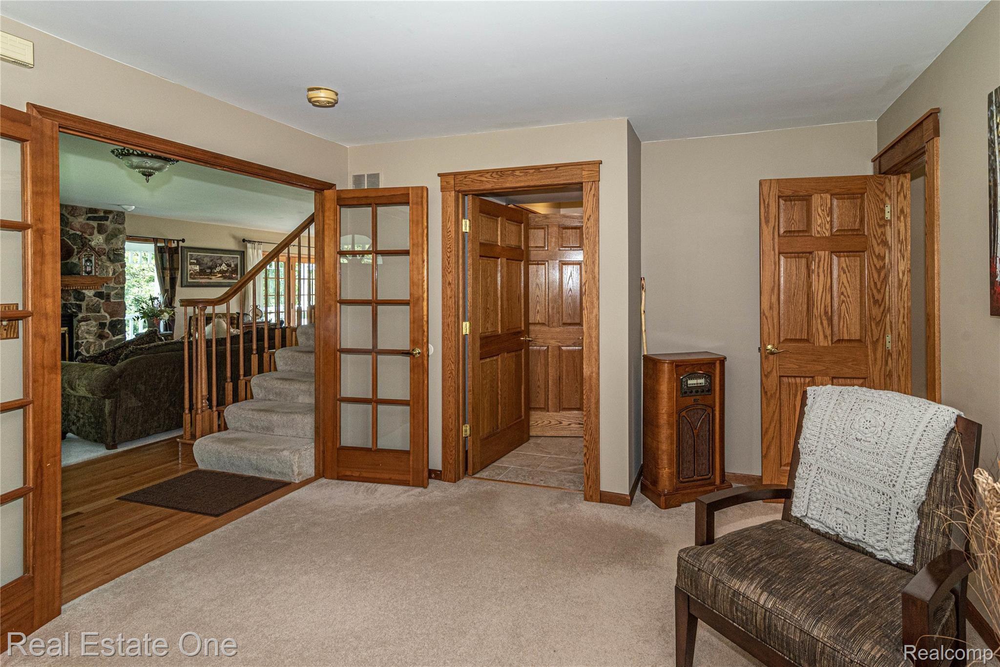 1490 Rose Center Road Fenton, MI 48430 - Photo 35 of 82 Office