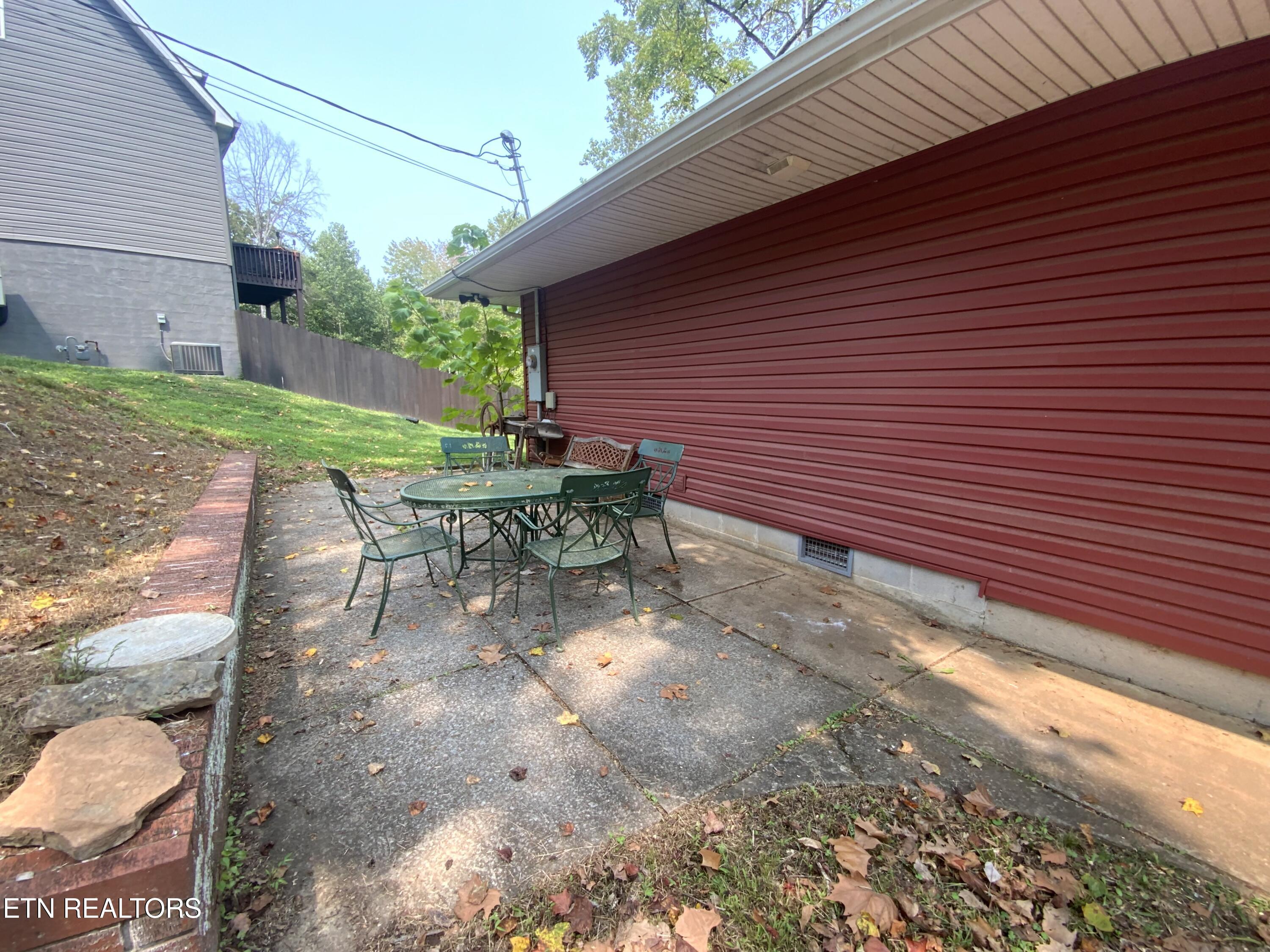 318 Branch Lane Clinton, TN 37716 - Photo 44 of 59 IMG_8283