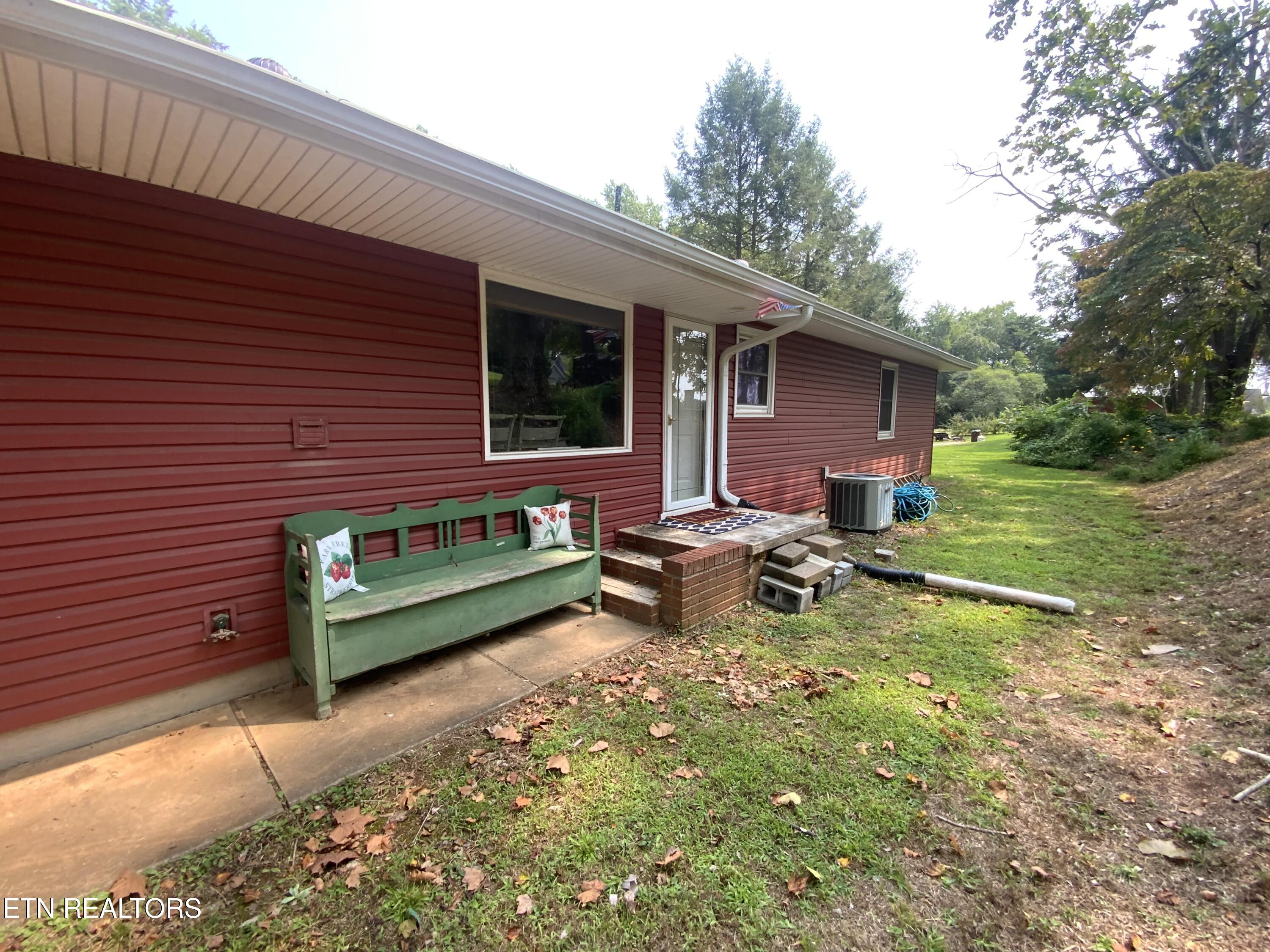 318 Branch Lane Clinton, TN 37716 - Photo 46 of 59 IMG_8286