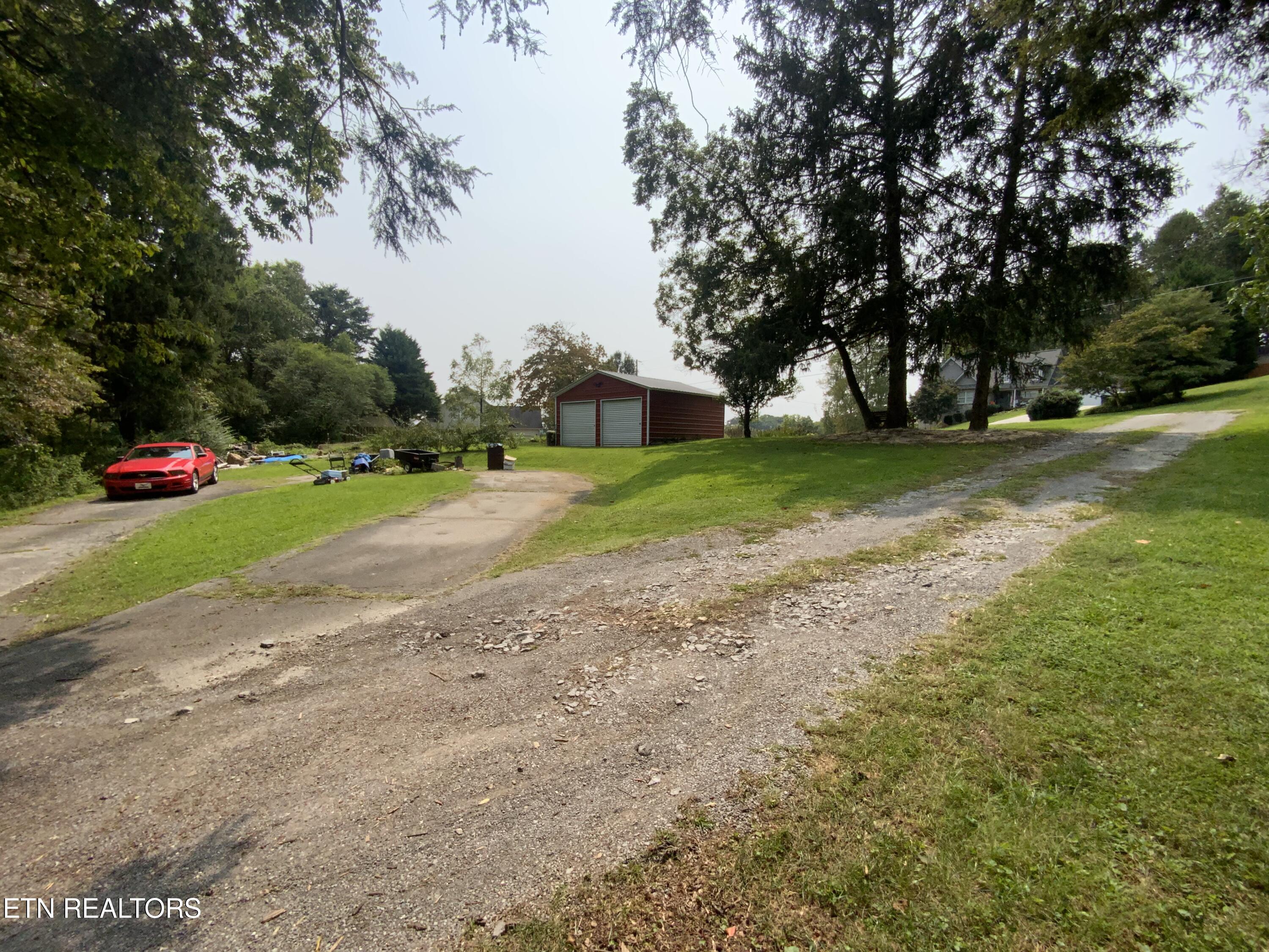 318 Branch Lane Clinton, TN 37716 - Photo 49 of 59 IMG_8294