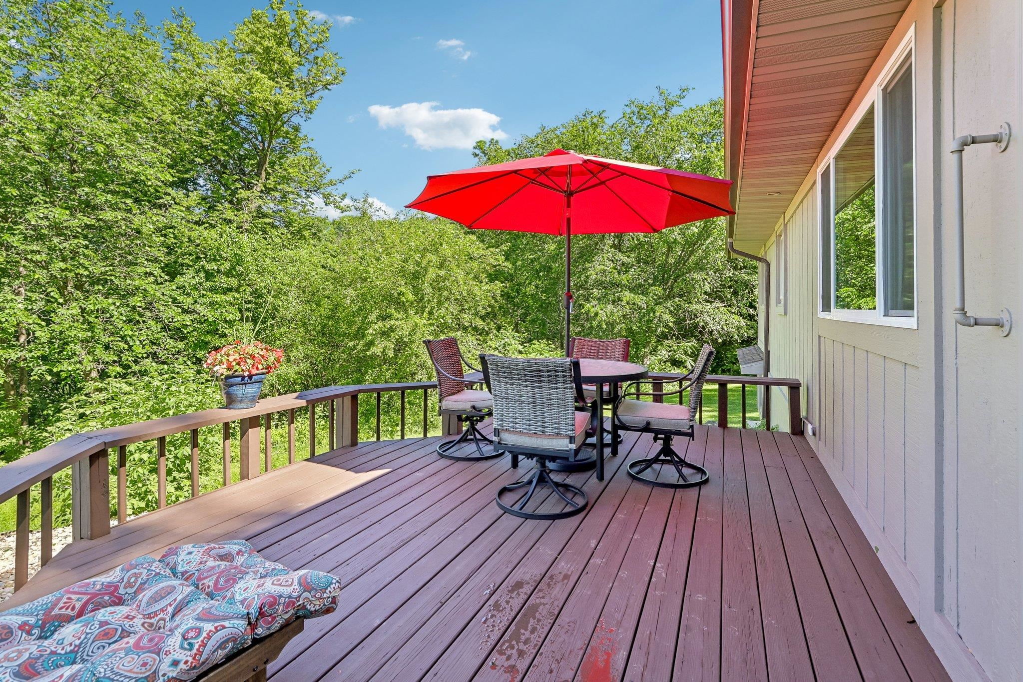12258 South Round River Spring Green Spring Green, WI 53588 - Photo 7 of 60