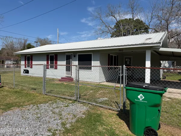 $55,000 | 903 Chevis Street, Abbeville, LA 70510