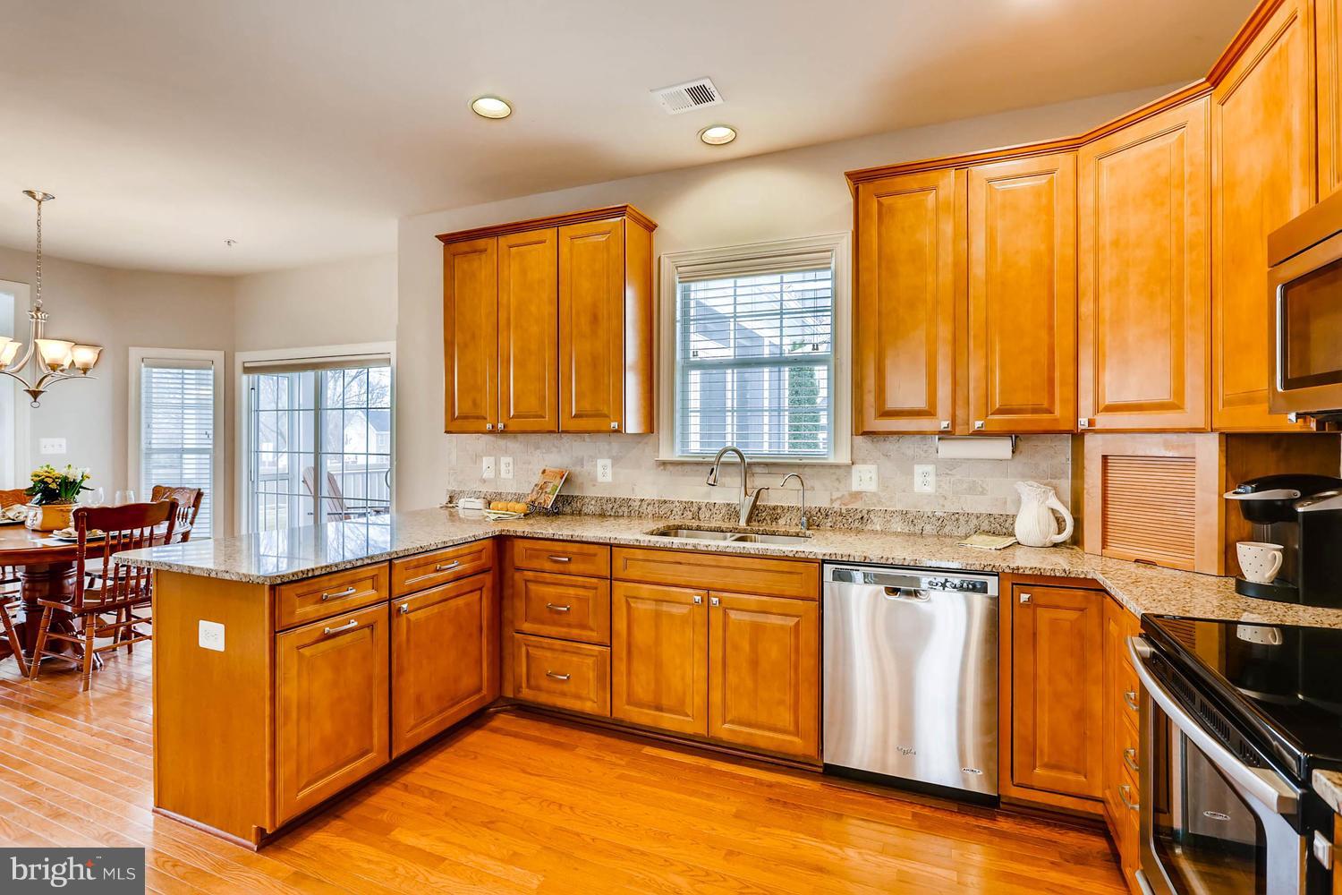 9915 Harford Road Baltimore, MD 21234 - Photo 7 of 30 Kitchen