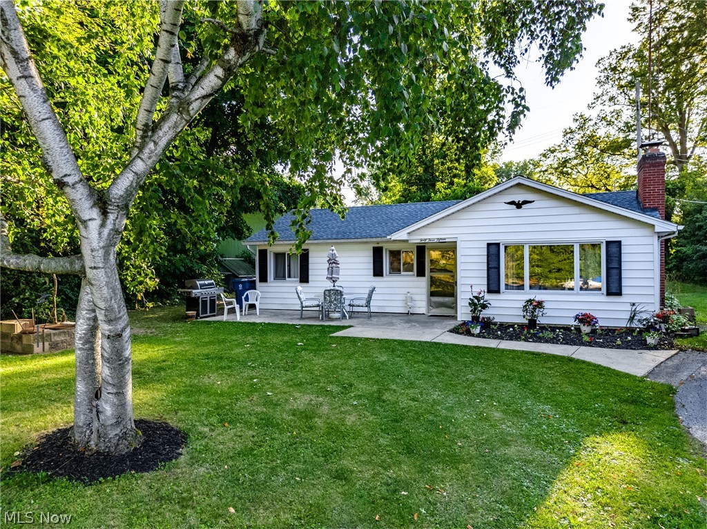 4315 Cleveland Road East Huron, OH 44839 - Photo 2 of 26