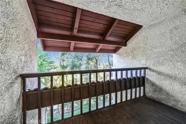 $4,500 | 9502 VÃa Salerno, Burbank, CA 91504