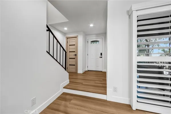 $4,500 | 9502 VÃa Salerno, Burbank, CA 91504