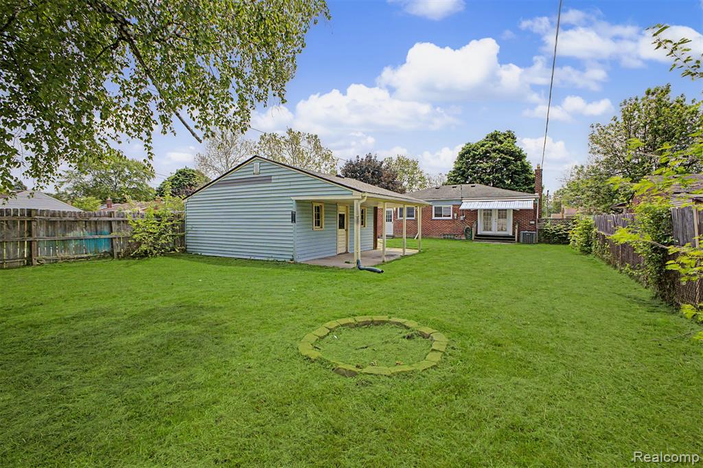 22260 Samuel Street Taylor, MI 48180 - Photo 30 of 41