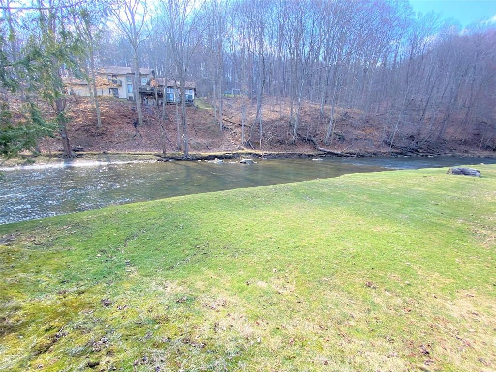 121 Ligonier 157 Road Ligonier, PA 15658 - Photo 4 of 25 Gallery Image 4