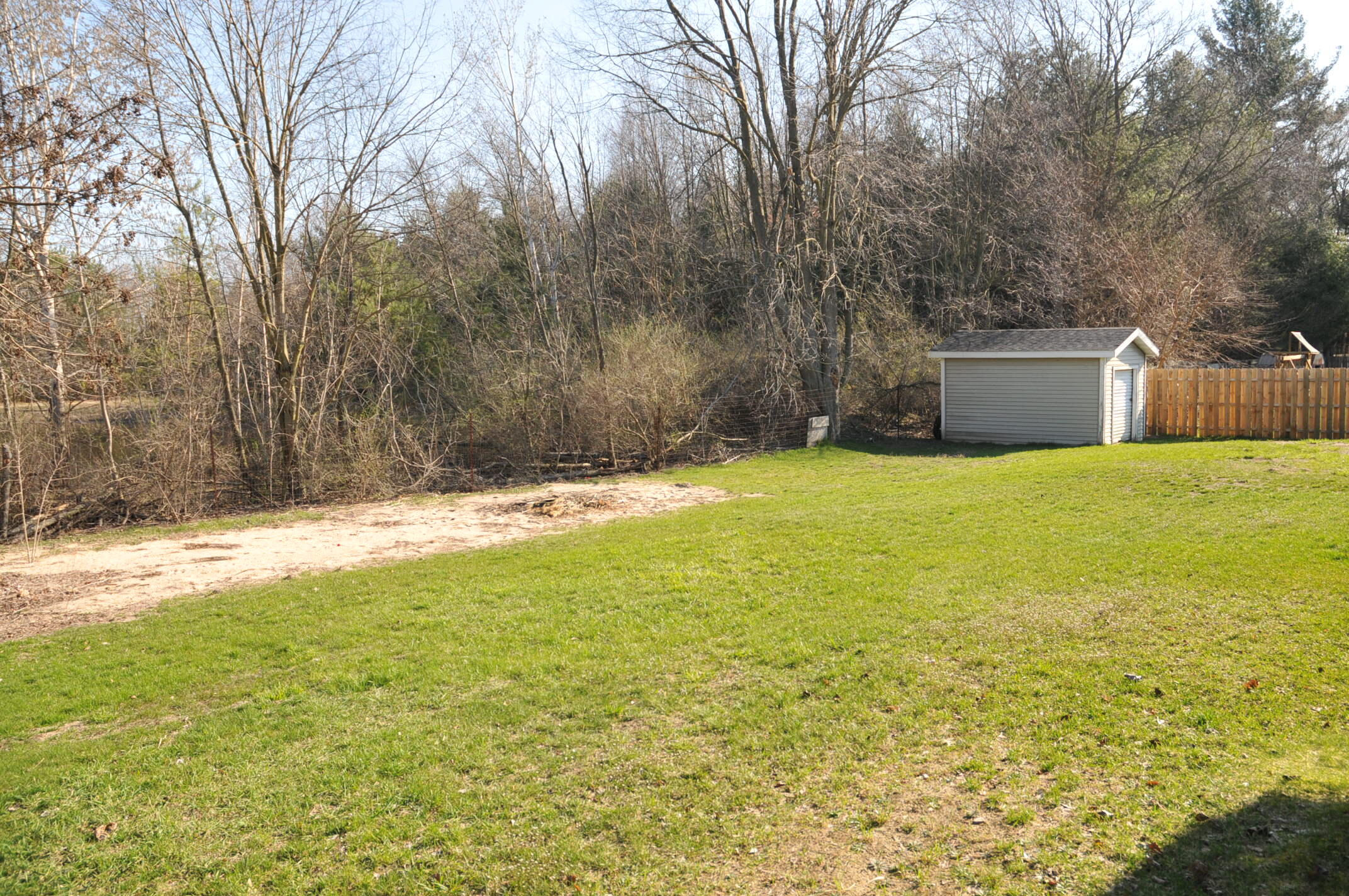 2886 Cline Road Muskegon, MI 49444 - Photo 25 of 35 26