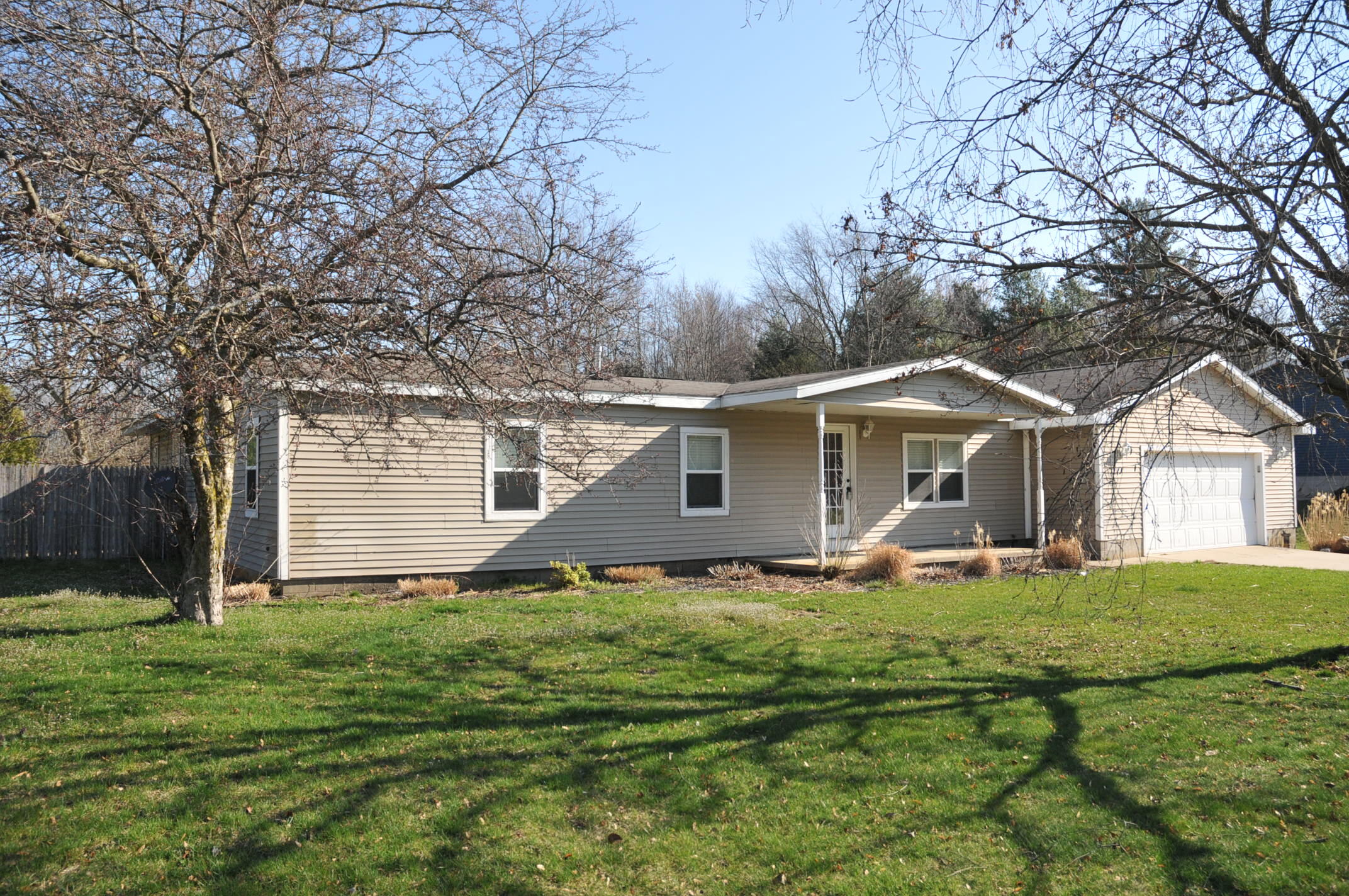 2886 Cline Road Muskegon, MI 49444 - Photo 31 of 35 32