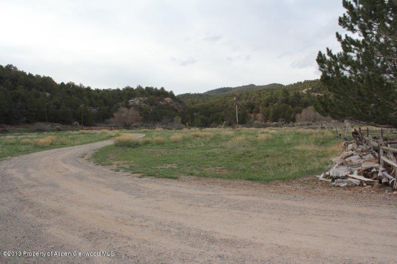 9062 Highway 325 Rifle, CO 81650 - Photo 37 of 52 IMG_2599 Driveway