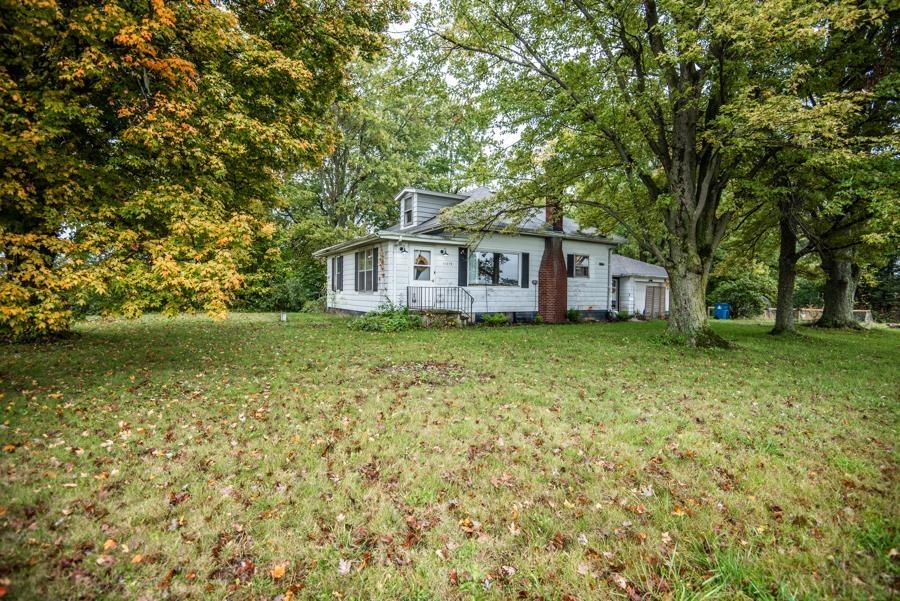 11319 Hildebrand Road Fort Wayne, IN 46818 - Photo 22 of 26
