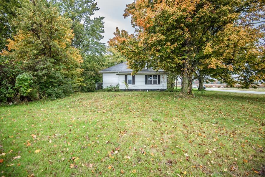 11319 Hildebrand Road Fort Wayne, IN 46818 - Photo 23 of 26
