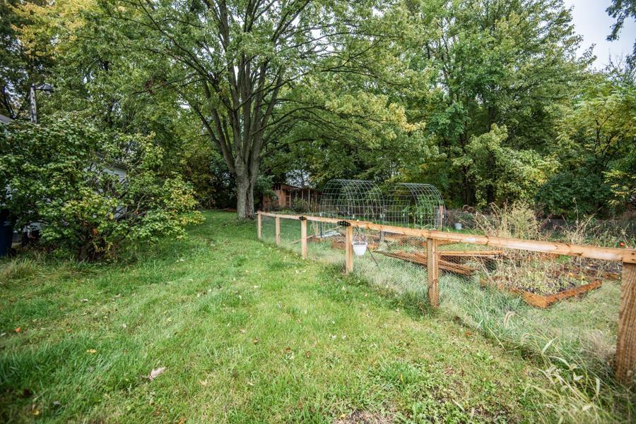 11319 Hildebrand Road Fort Wayne, IN 46818 - Photo 6 of 26
