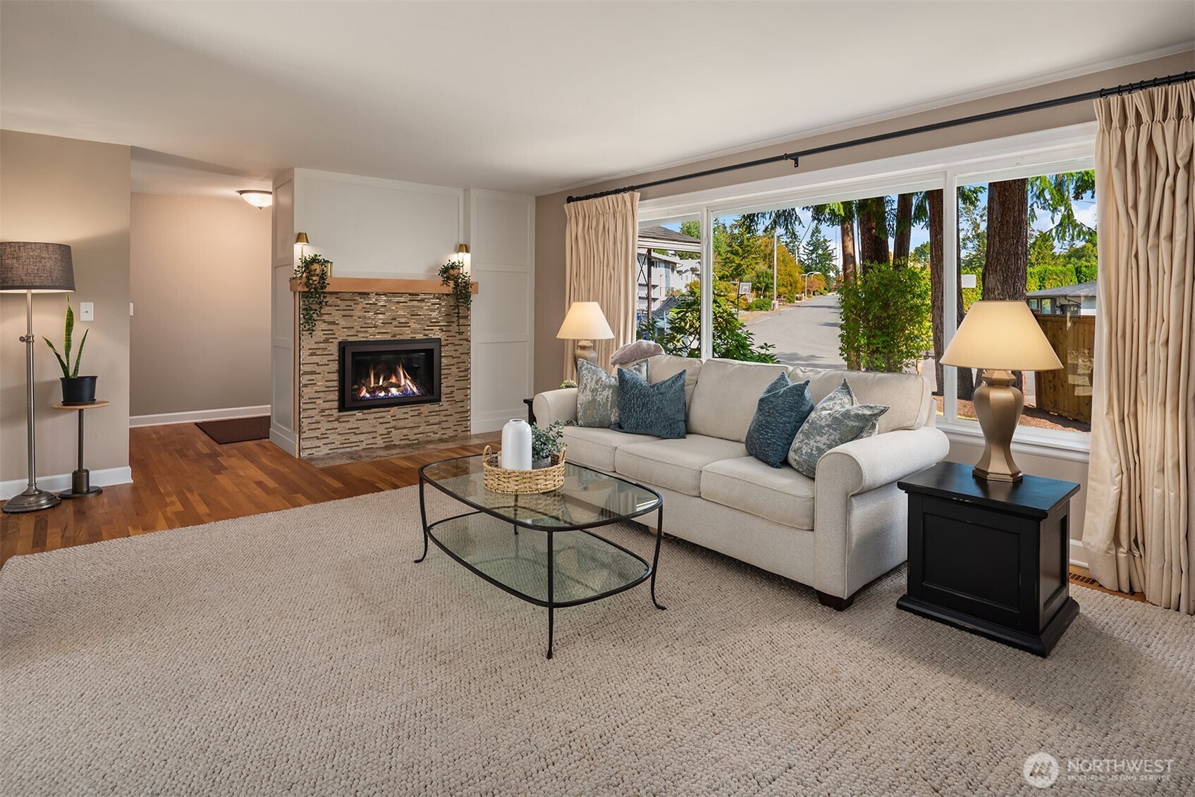 1825 Camas Avenue Northeast Renton, WA 98056 - Photo 5 of 33 Gallery Image 5