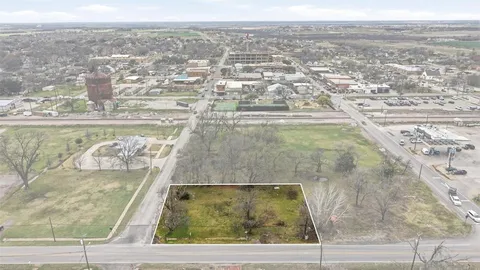 $995,000 | 212 East Walnut Street, Celina, TX 75009