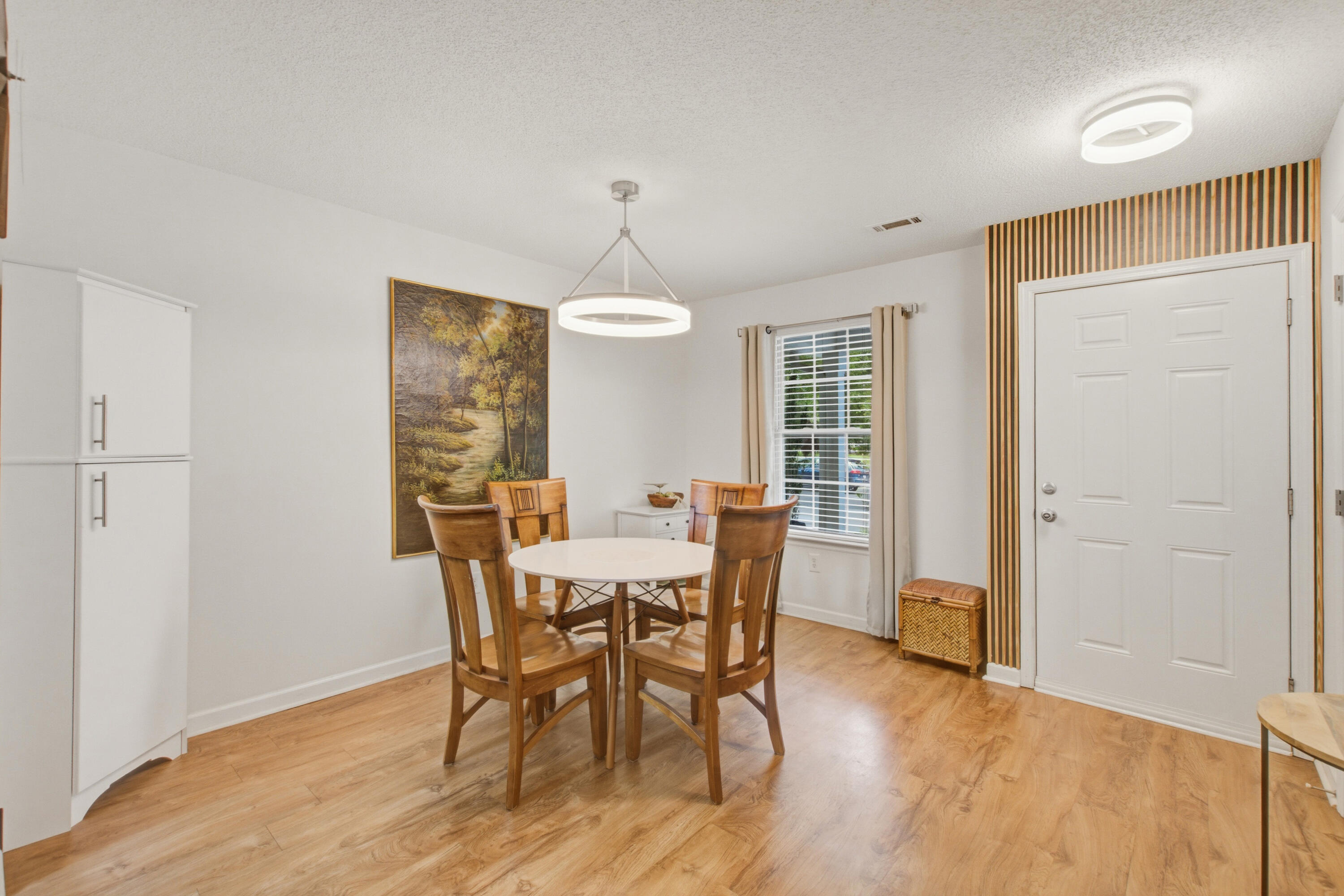 8069 Vermont Road North Charleston, SC 29418 - Photo 10 of 43 8069 Vermont Rd - Dining Room