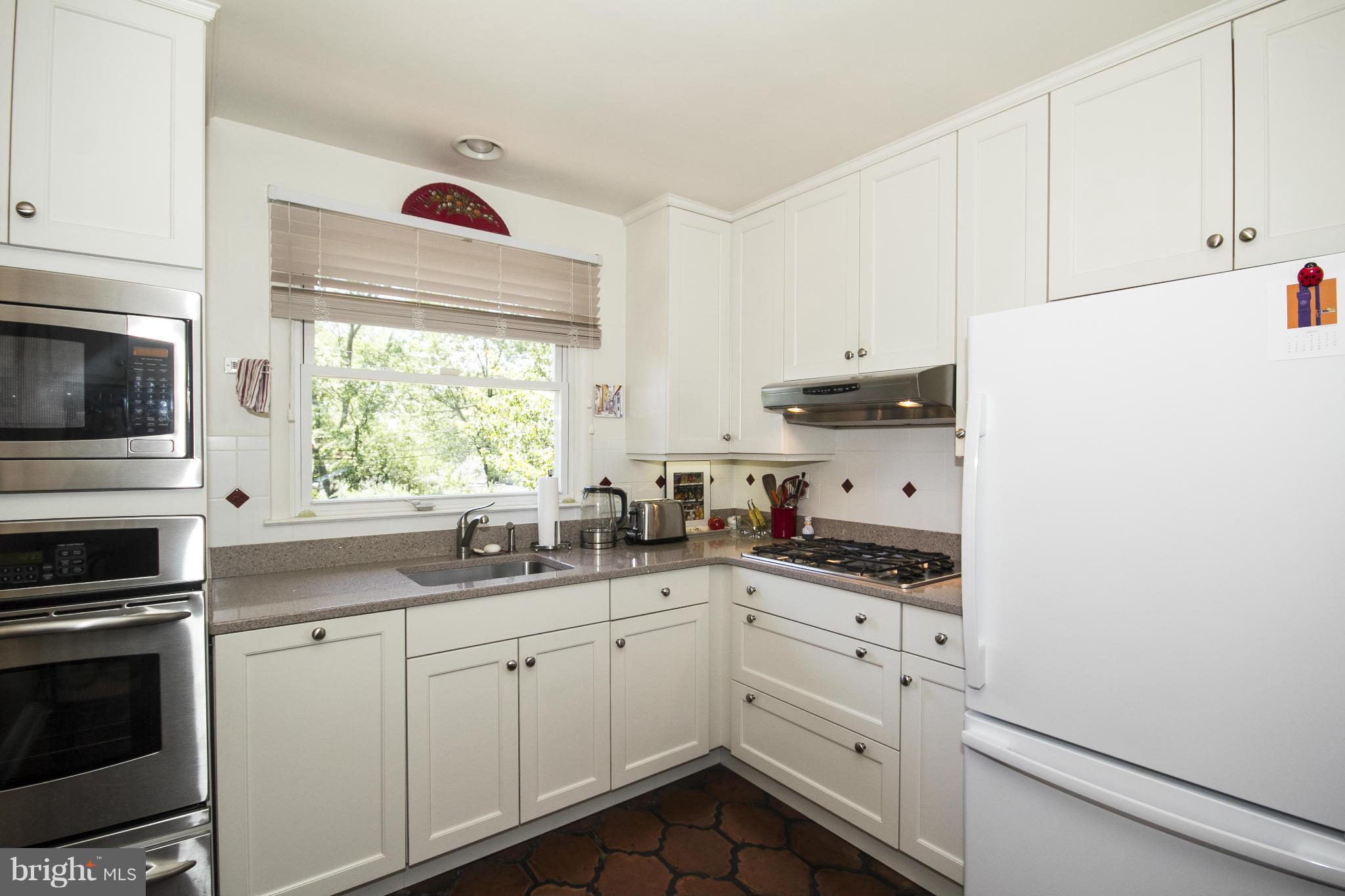 1611 Templeton Road Baltimore, MD 21204 - Photo 9 of 30 Kitchen