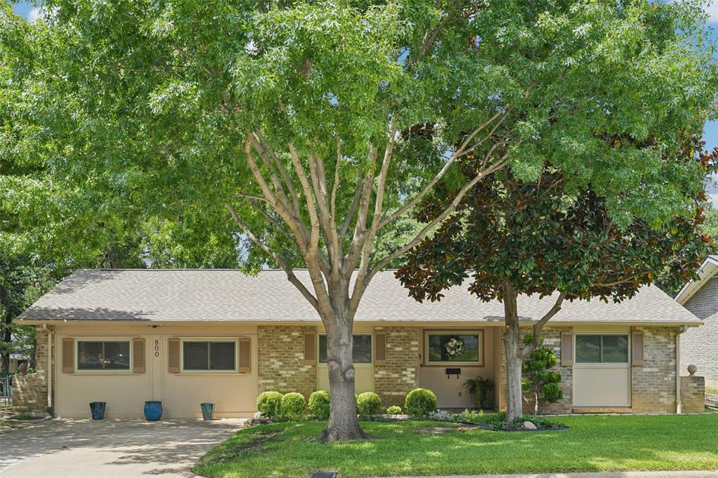 800 Shelmar Drive Euless, TX 76039 - Photo 1 of 1