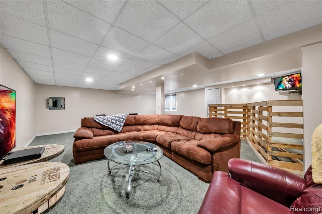 564 Range Road Marysville, MI 48040 - Photo 23 of 29