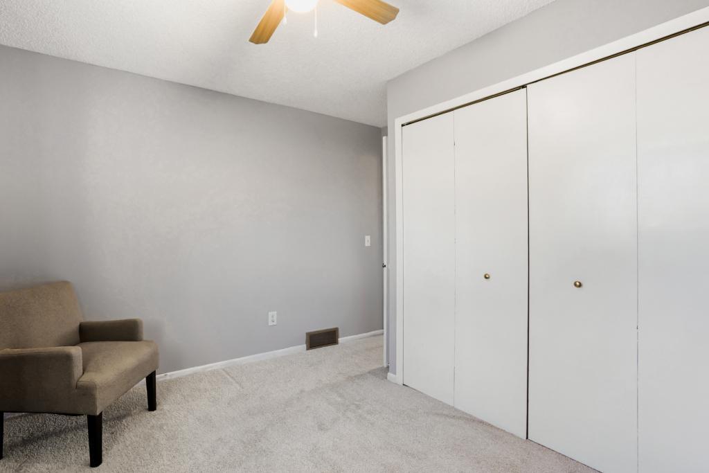 10684 Hummingbird Street Northwest Coon Rapids, MN 55433 - Photo 20 of 29