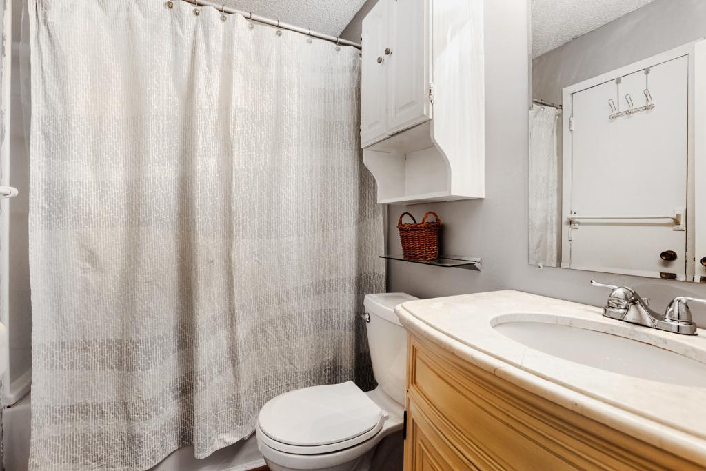 10684 Hummingbird Street Northwest Coon Rapids, MN 55433 - Photo 24 of 29