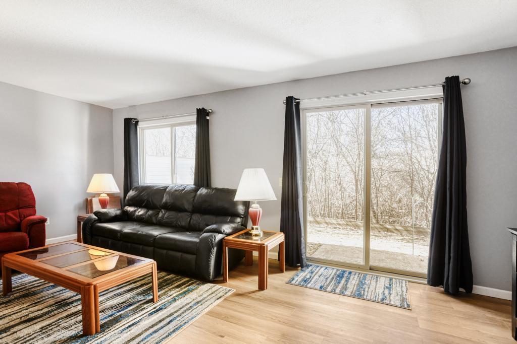 10684 Hummingbird Street Northwest Coon Rapids, MN 55433 - Photo 6 of 29